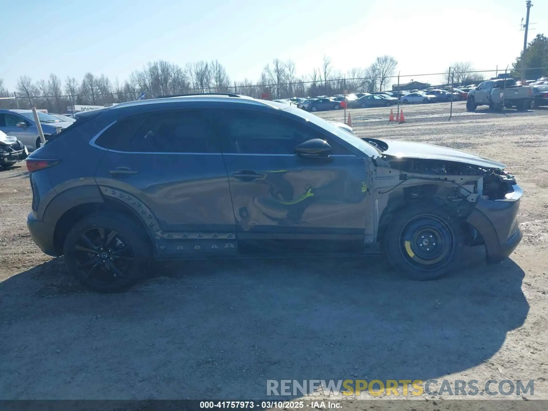 14 Фотография поврежденного автомобиля 3MVDMBCMXPM514086 MAZDA CX-30 2023
