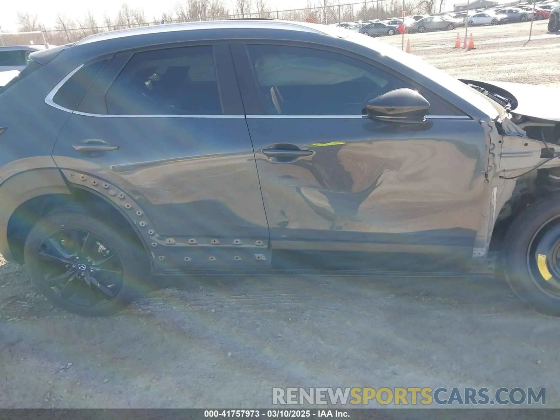 21 Фотография поврежденного автомобиля 3MVDMBCMXPM514086 MAZDA CX-30 2023