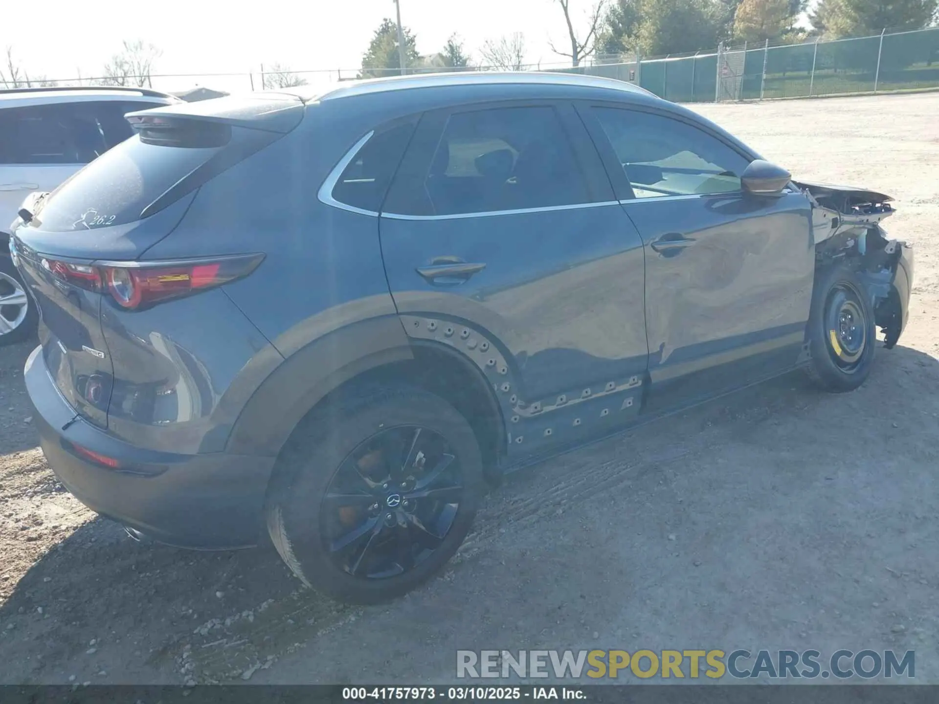 4 Фотография поврежденного автомобиля 3MVDMBCMXPM514086 MAZDA CX-30 2023