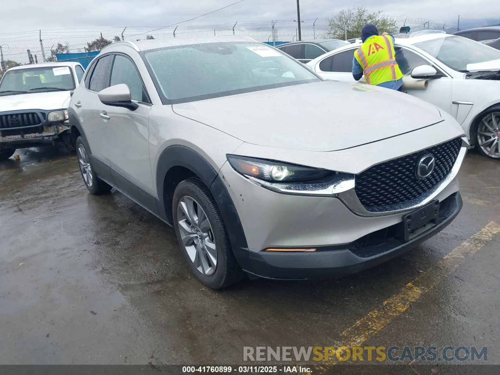 1 Фотография поврежденного автомобиля 3MVDMBCMXPM537352 MAZDA CX-30 2023