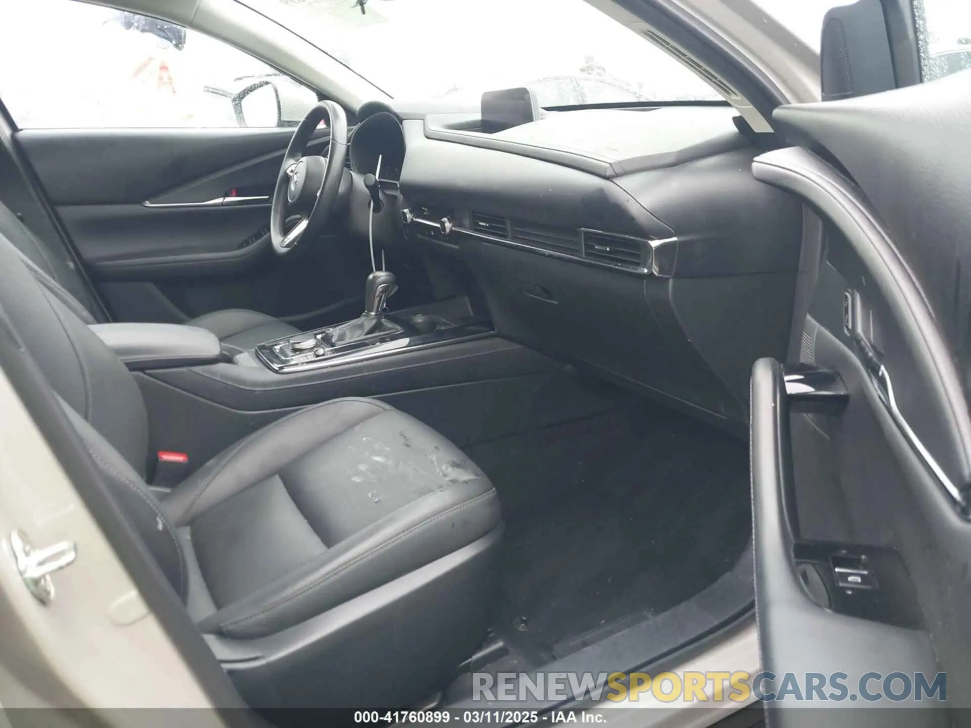 5 Фотография поврежденного автомобиля 3MVDMBCMXPM537352 MAZDA CX-30 2023