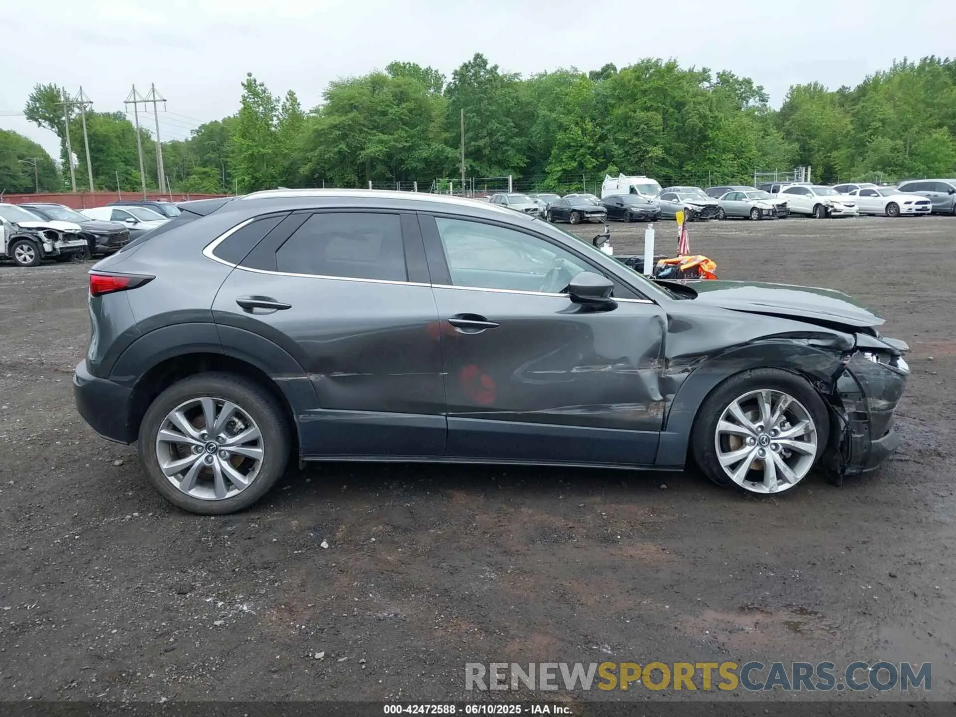 13 Photograph of a damaged car 3MVDMBDM9PM570034 MAZDA CX-30 2023