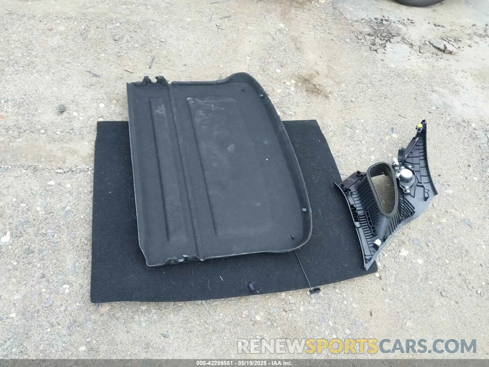 12 Photograph of a damaged car 3MVDMBDY7PM566311 MAZDA CX-30 2023