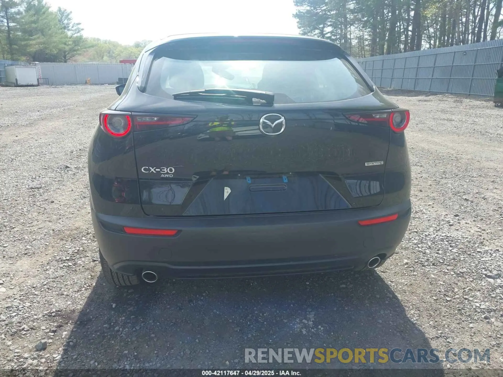 16 Фотография поврежденного автомобиля 3MVDMBAM2RM627522 MAZDA CX-30 2024
