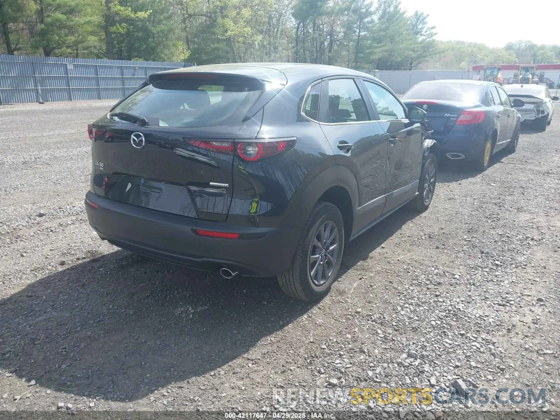 4 Фотография поврежденного автомобиля 3MVDMBAM2RM627522 MAZDA CX-30 2024