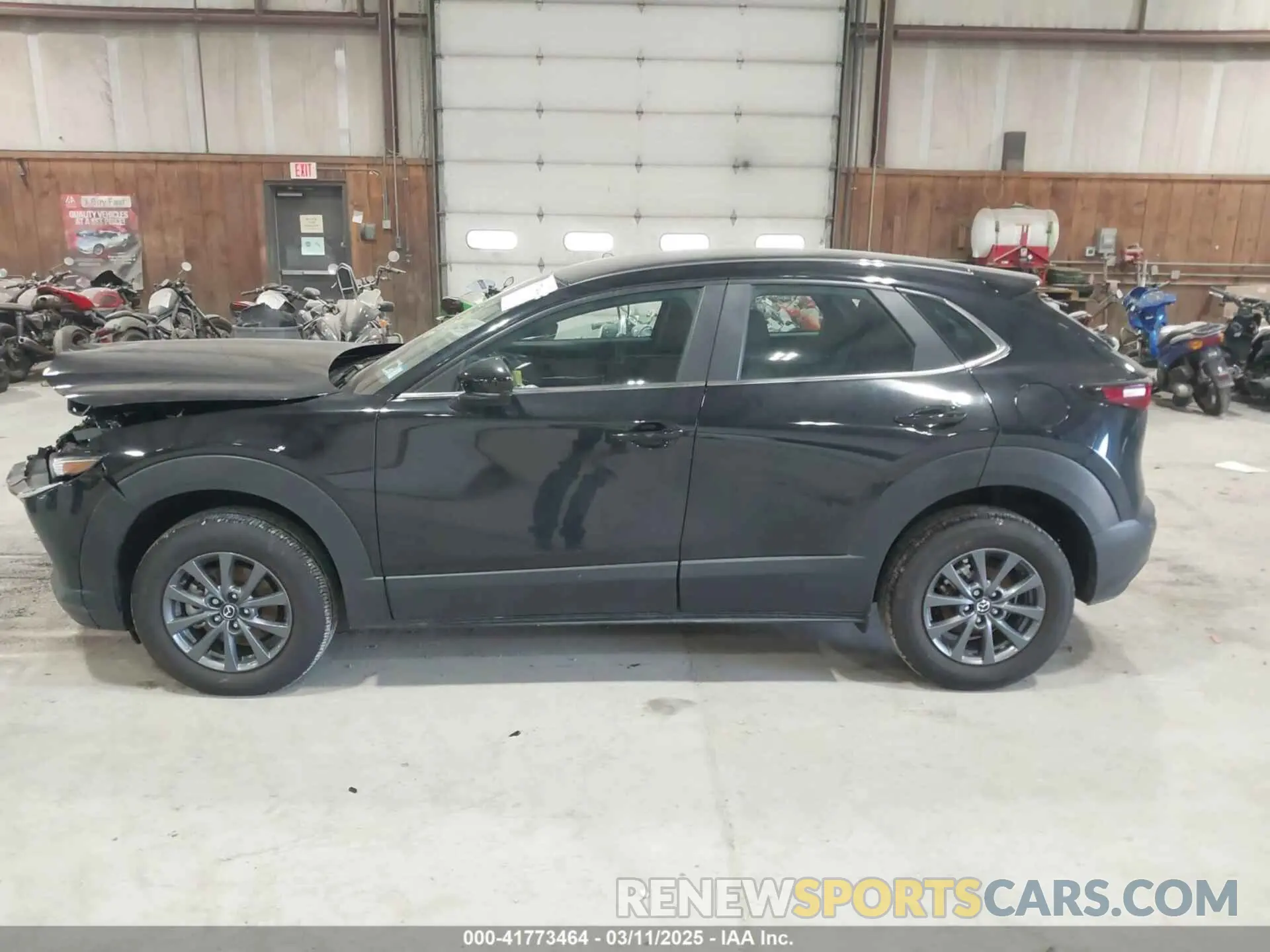 14 Фотография поврежденного автомобиля 3MVDMBAM2RM719794 MAZDA CX-30 2024