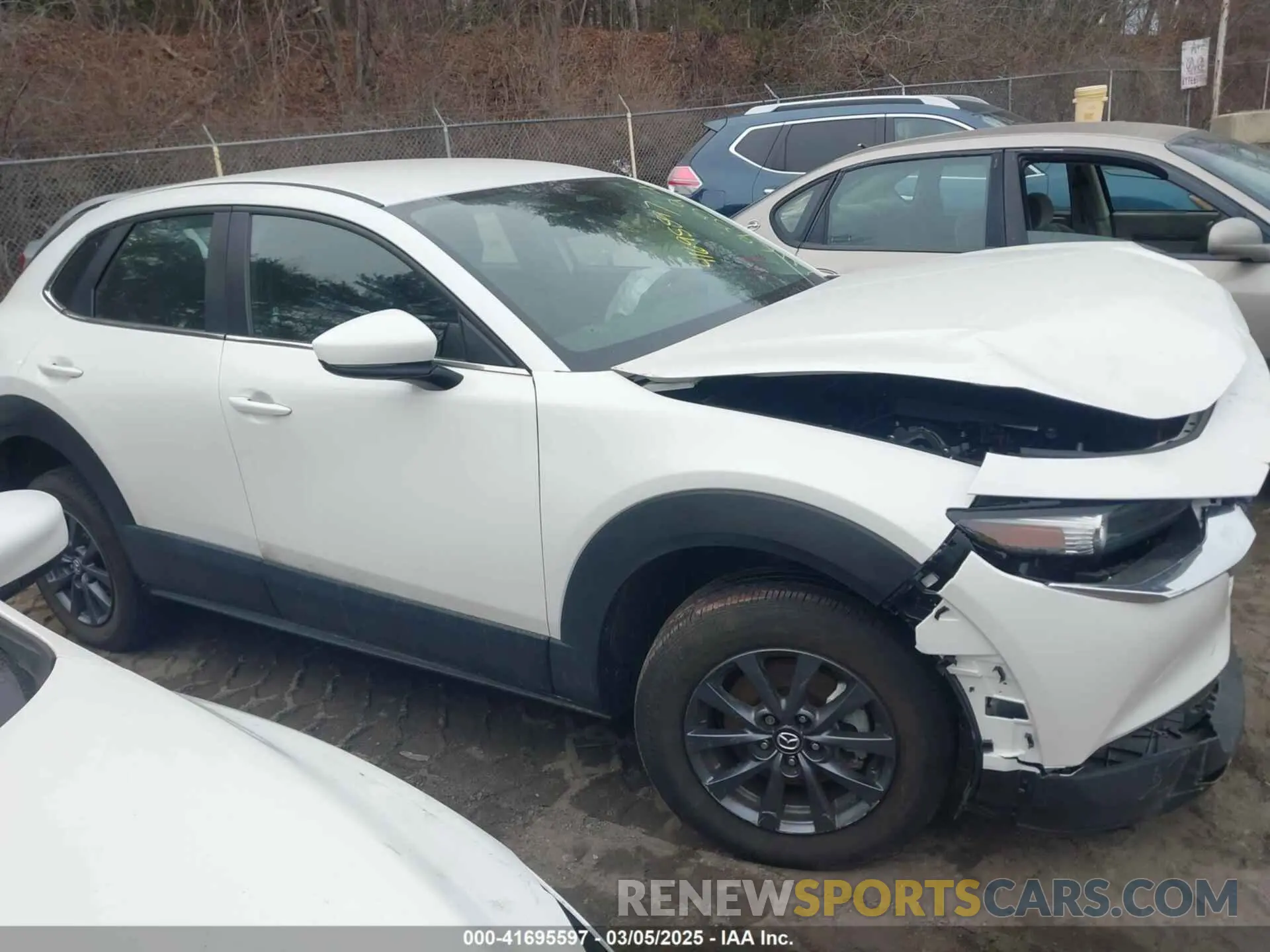 13 Photograph of a damaged car 3MVDMBAM5RM663057 MAZDA CX-30 2024