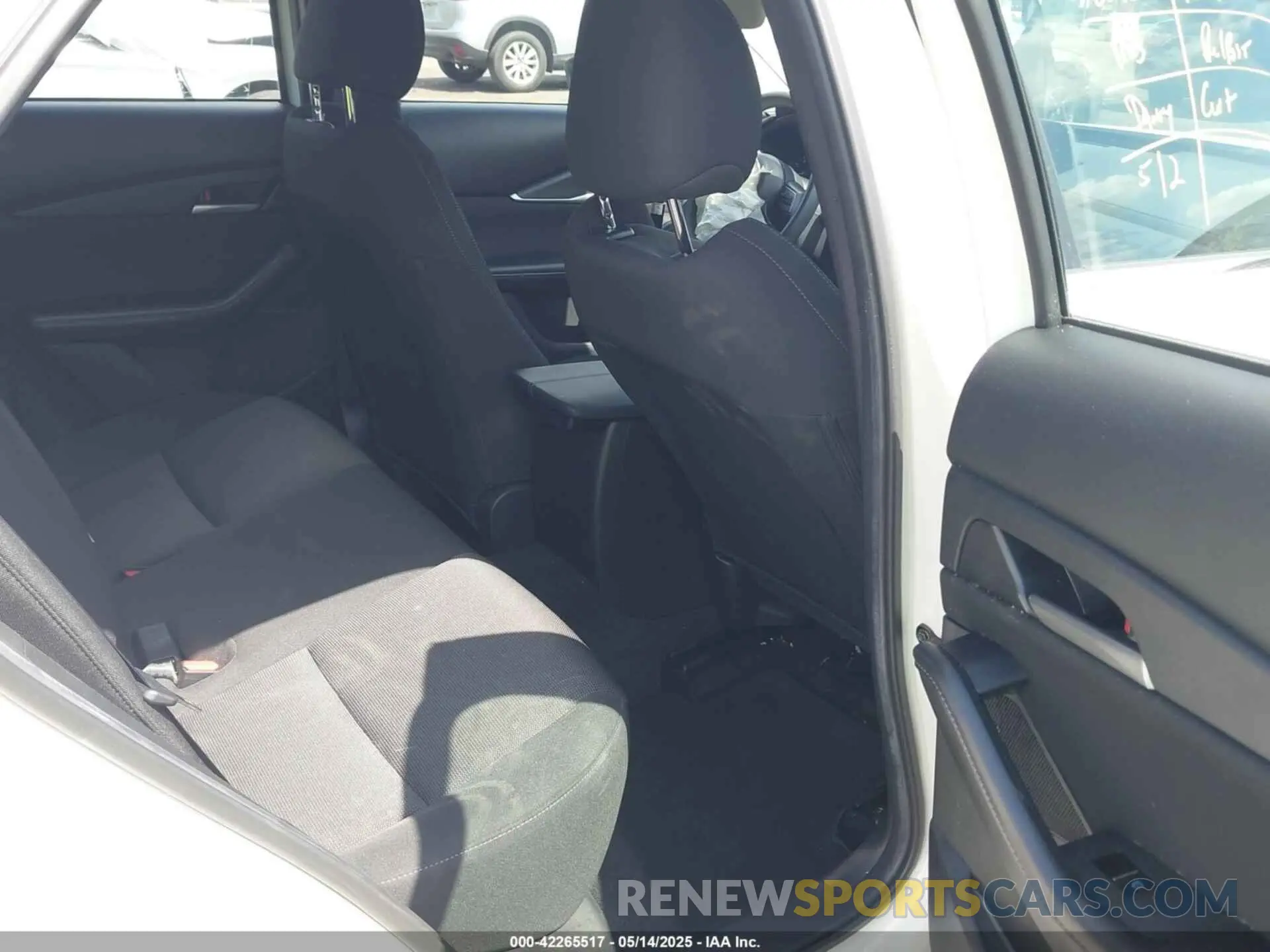 8 Photograph of a damaged car 3MVDMBAM6RM615440 MAZDA CX-30 2024