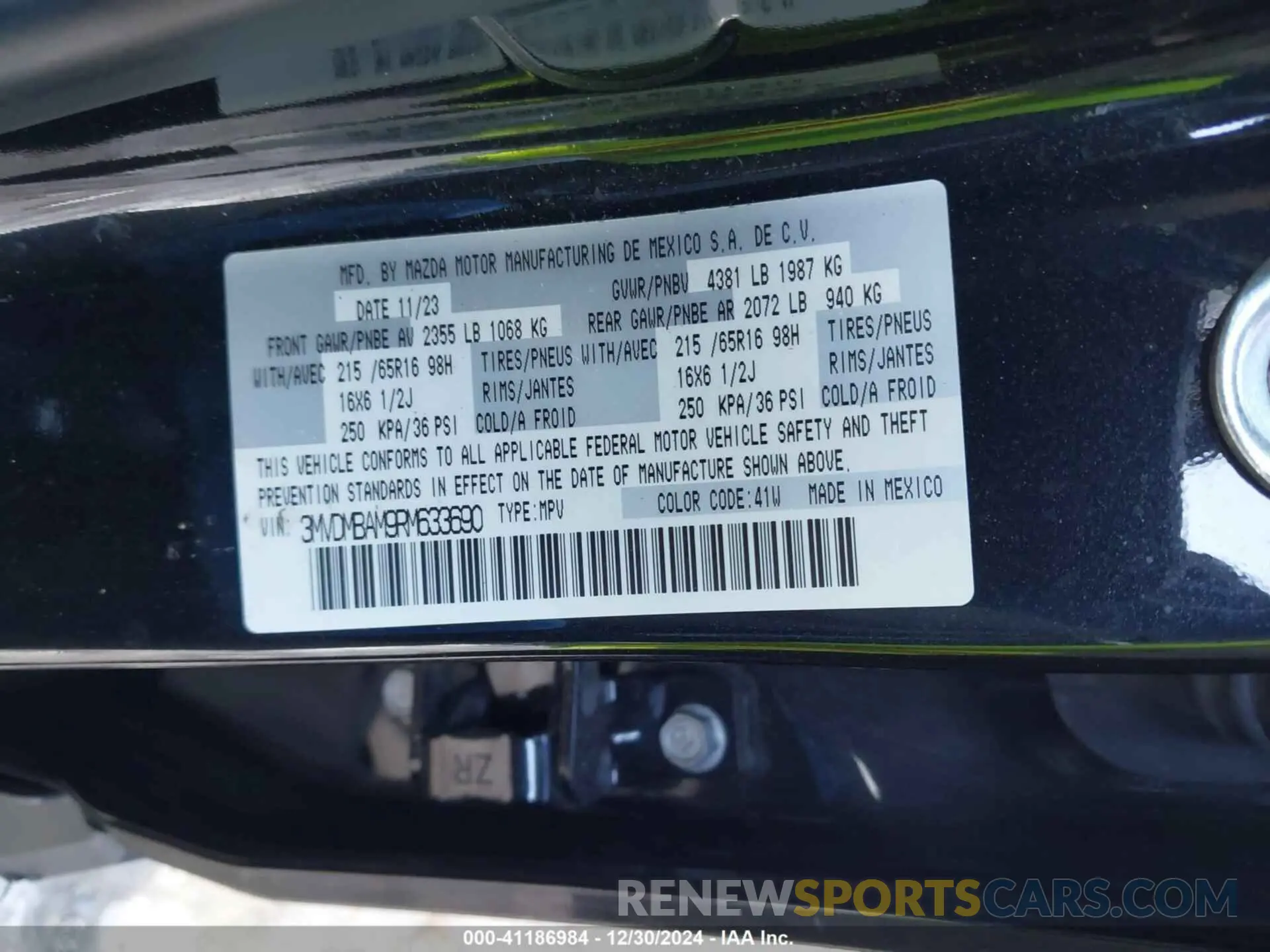 9 Photograph of a damaged car 3MVDMBAM9RM633690 MAZDA CX-30 2024