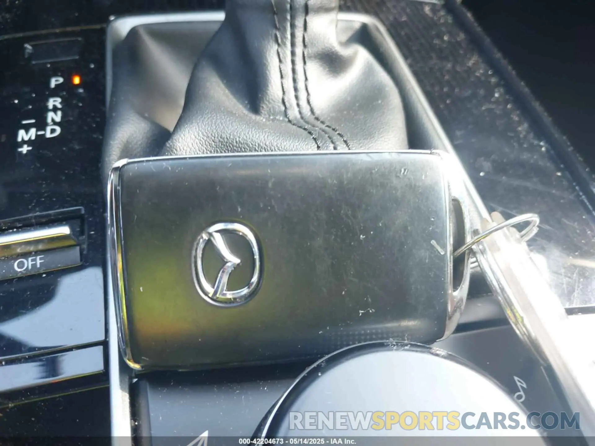 11 Photograph of a damaged car 3MVDMBBM1RM634542 MAZDA CX-30 2024