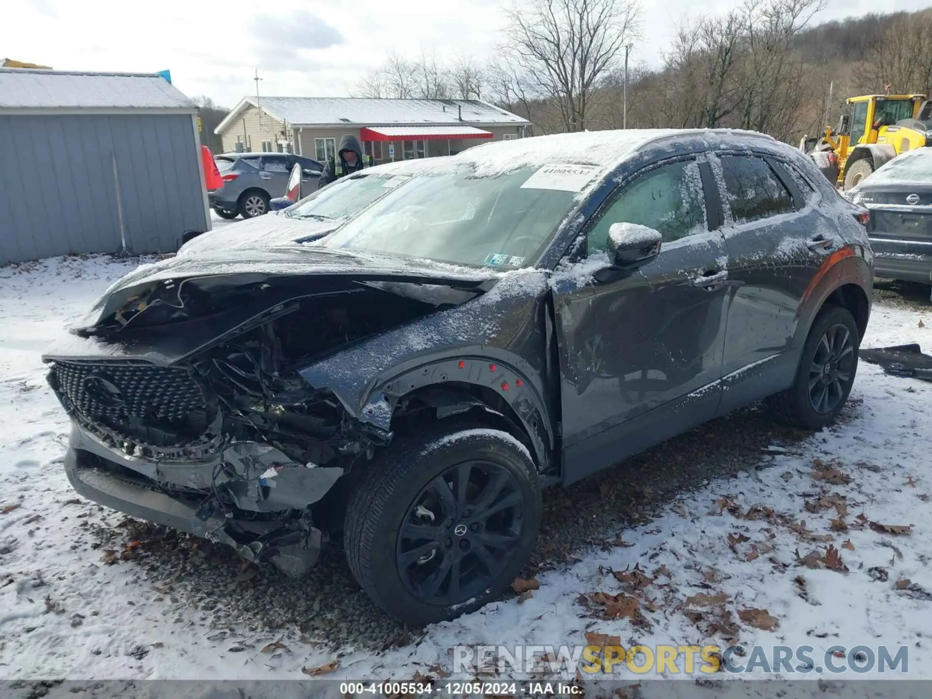 2 Photograph of a damaged car 3MVDMBBM2RM663970 MAZDA CX-30 2024