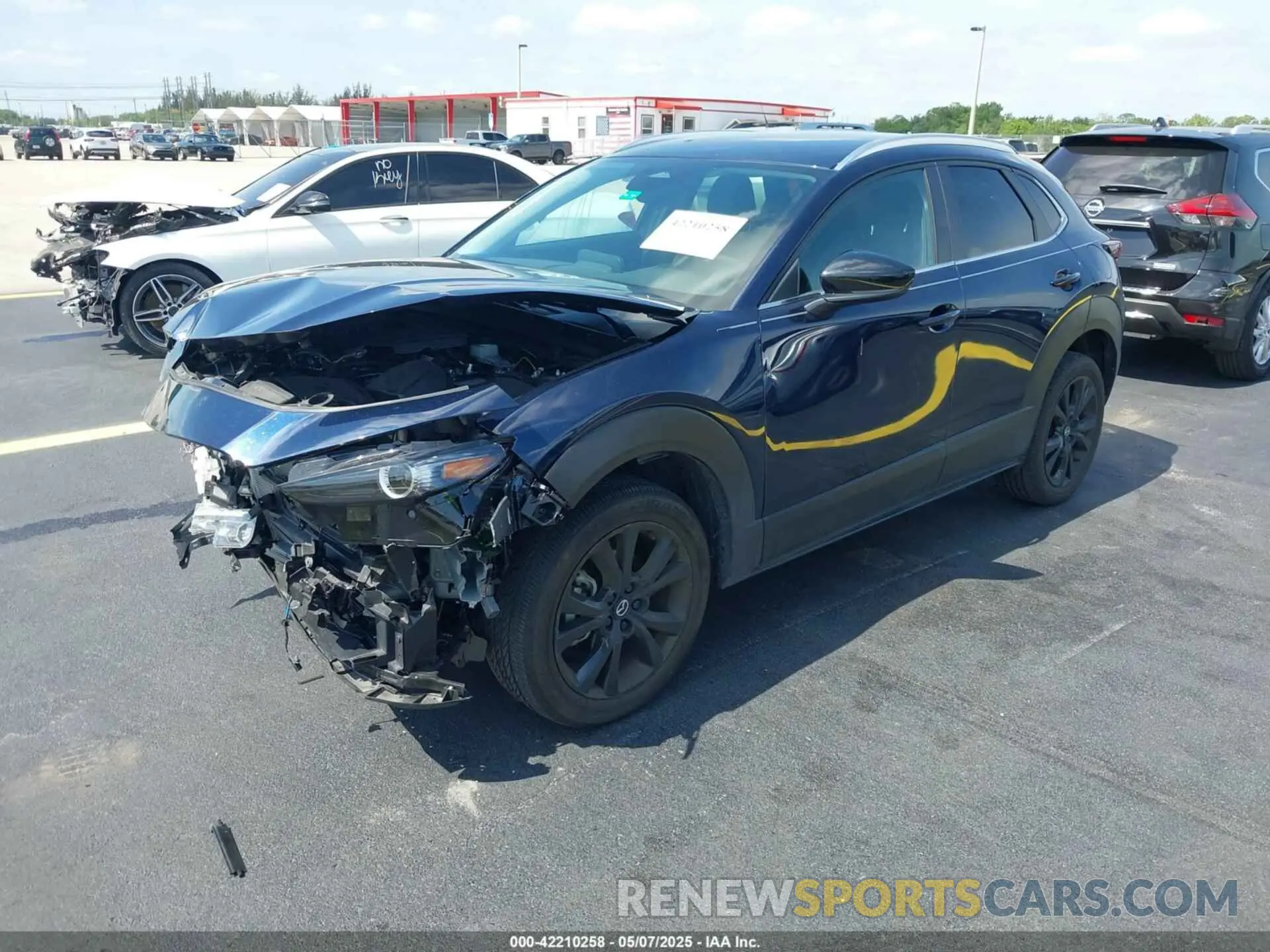 2 Photograph of a damaged car 3MVDMBBM2RM684687 MAZDA CX-30 2024