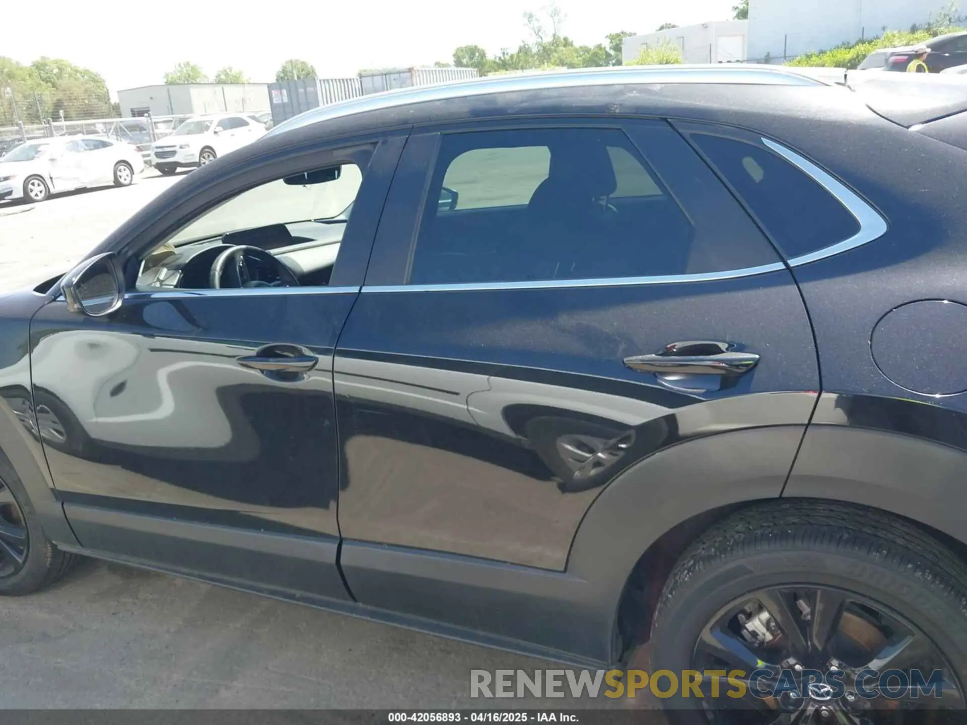 14 Photograph of a damaged car 3MVDMBBM2RM694278 MAZDA CX-30 2024