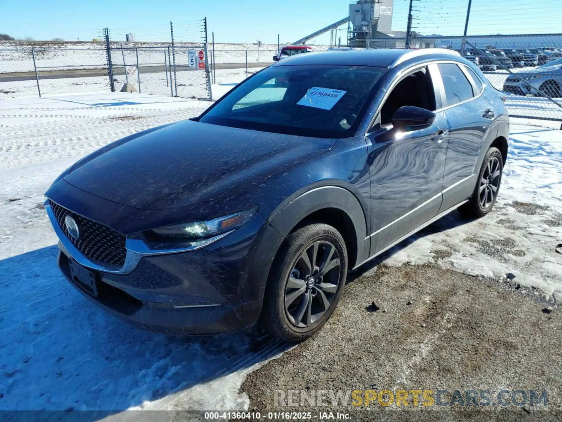 2 Photograph of a damaged car 3MVDMBBM2RM710124 MAZDA CX-30 2024