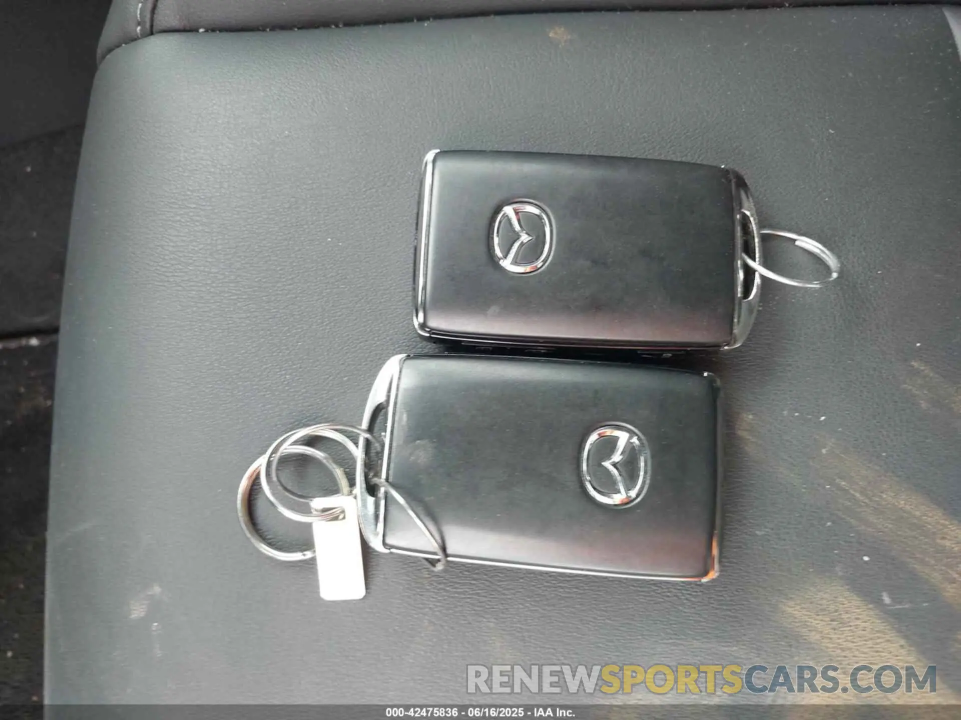 11 Фотография поврежденного автомобиля 3MVDMBBM2RM713668 MAZDA CX-30 2024