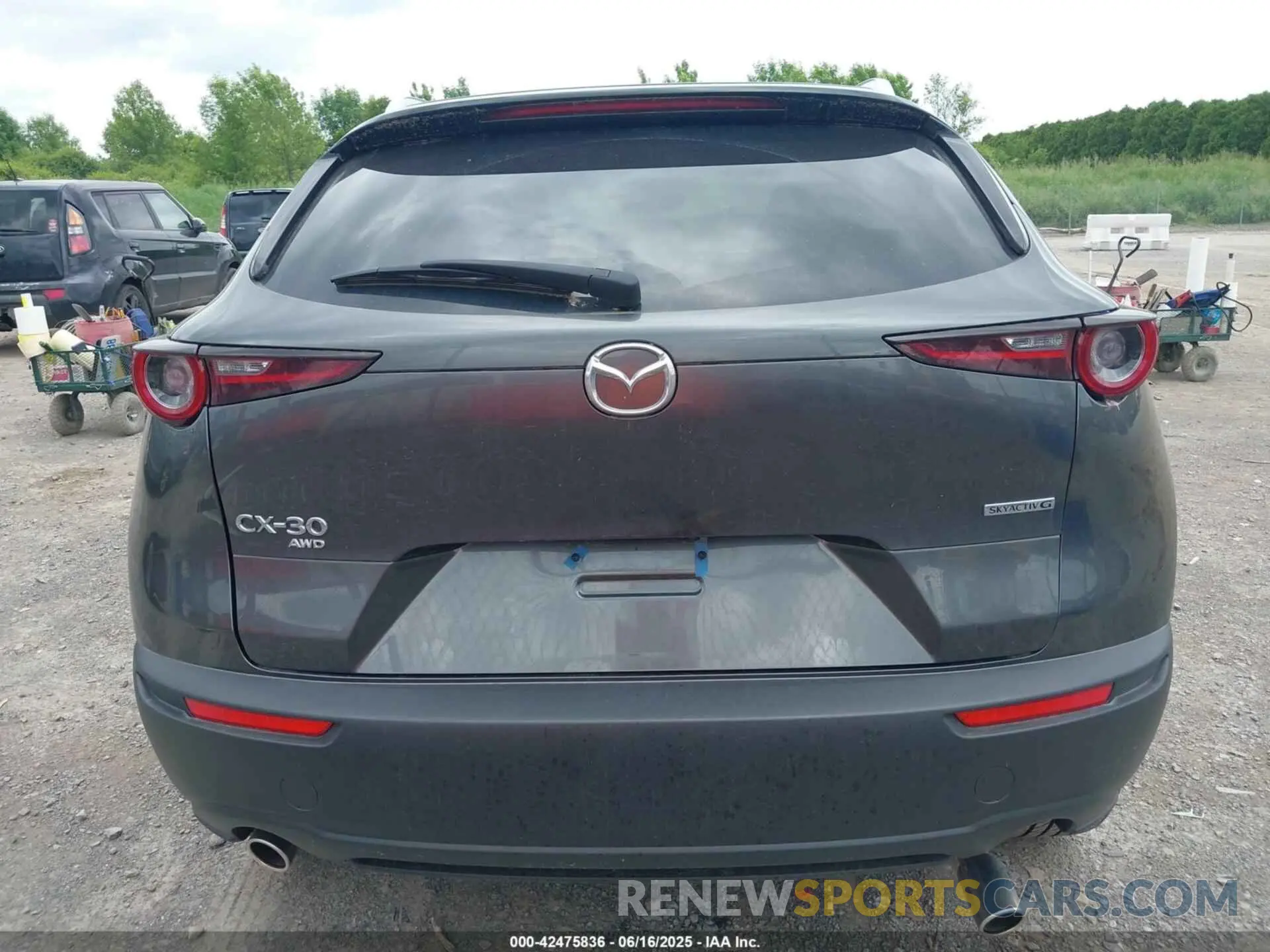 16 Фотография поврежденного автомобиля 3MVDMBBM2RM713668 MAZDA CX-30 2024