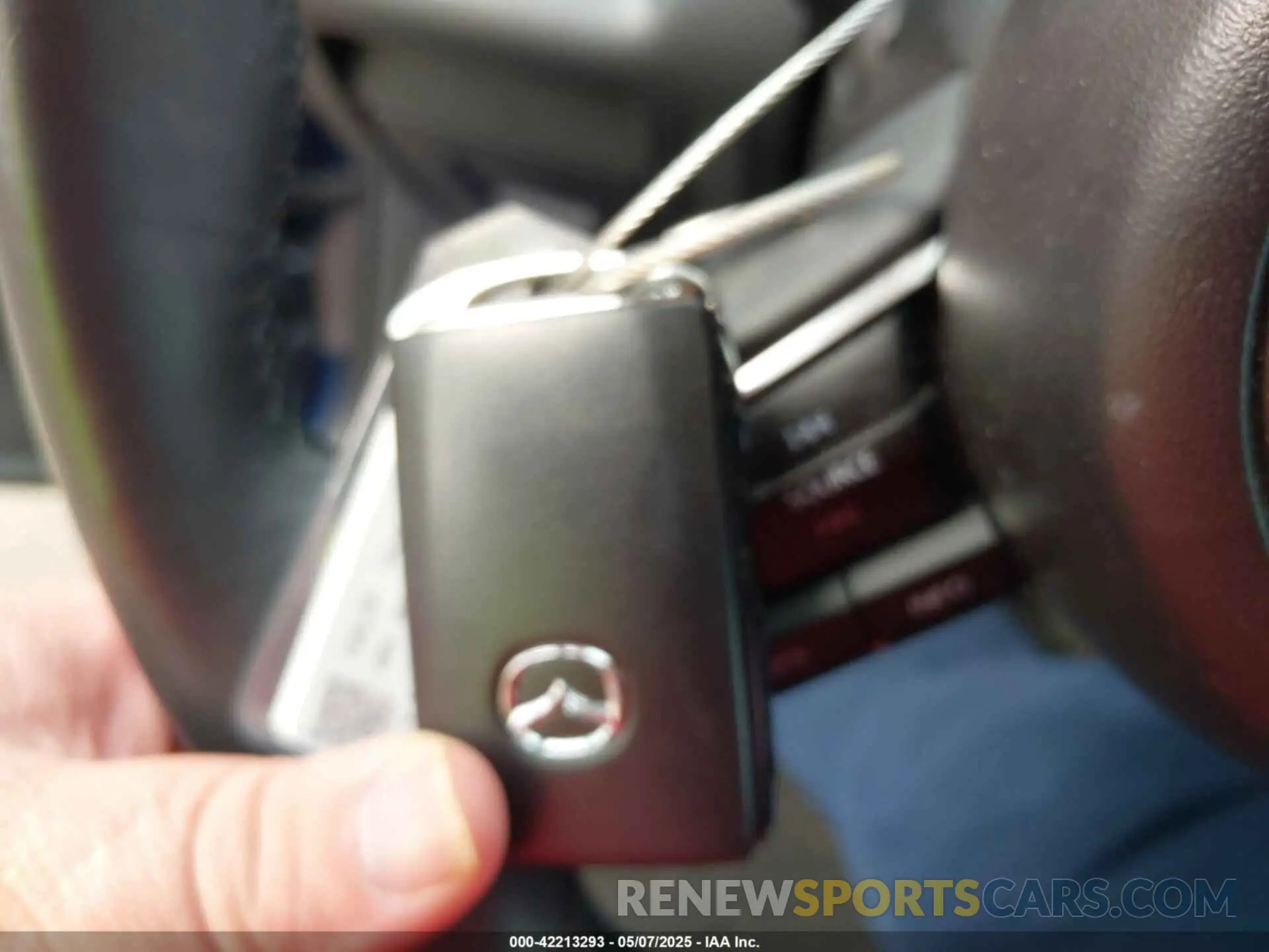 11 Фотография поврежденного автомобиля 3MVDMBBM3RM655084 MAZDA CX-30 2024
