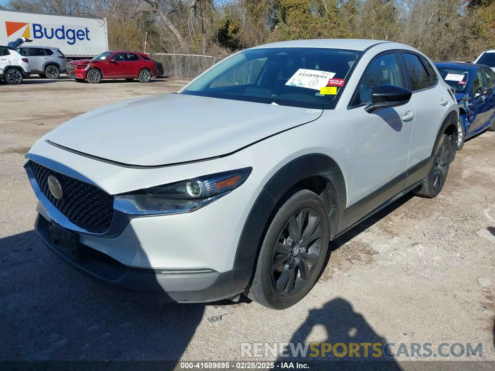2 Photograph of a damaged car 3MVDMBBM4RM625284 MAZDA CX-30 2024
