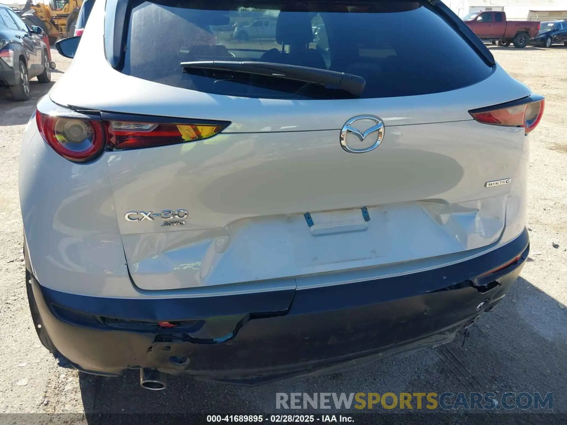 6 Photograph of a damaged car 3MVDMBBM4RM625284 MAZDA CX-30 2024