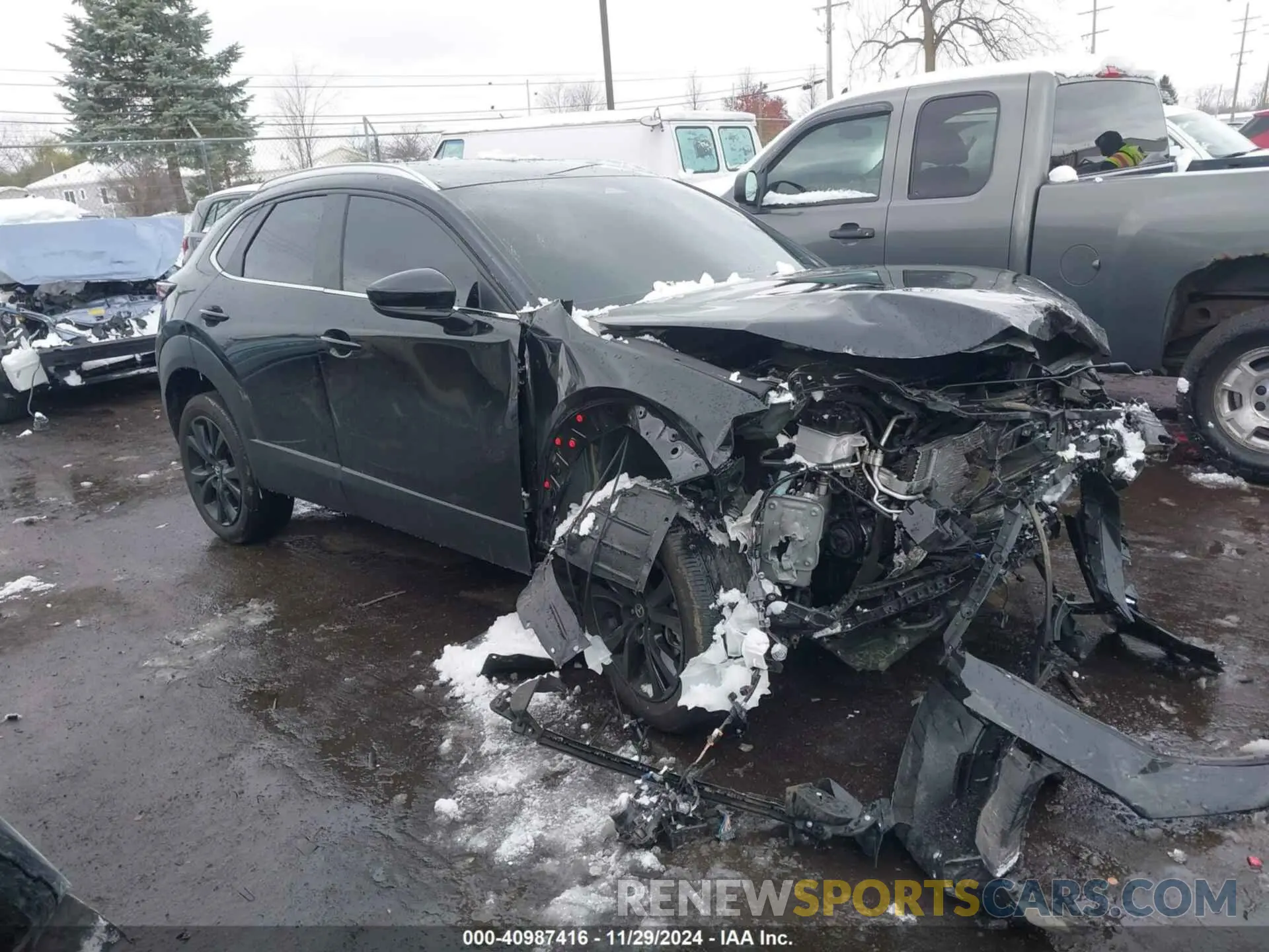 1 Фотография поврежденного автомобиля 3MVDMBBM7RM637249 MAZDA CX-30 2024