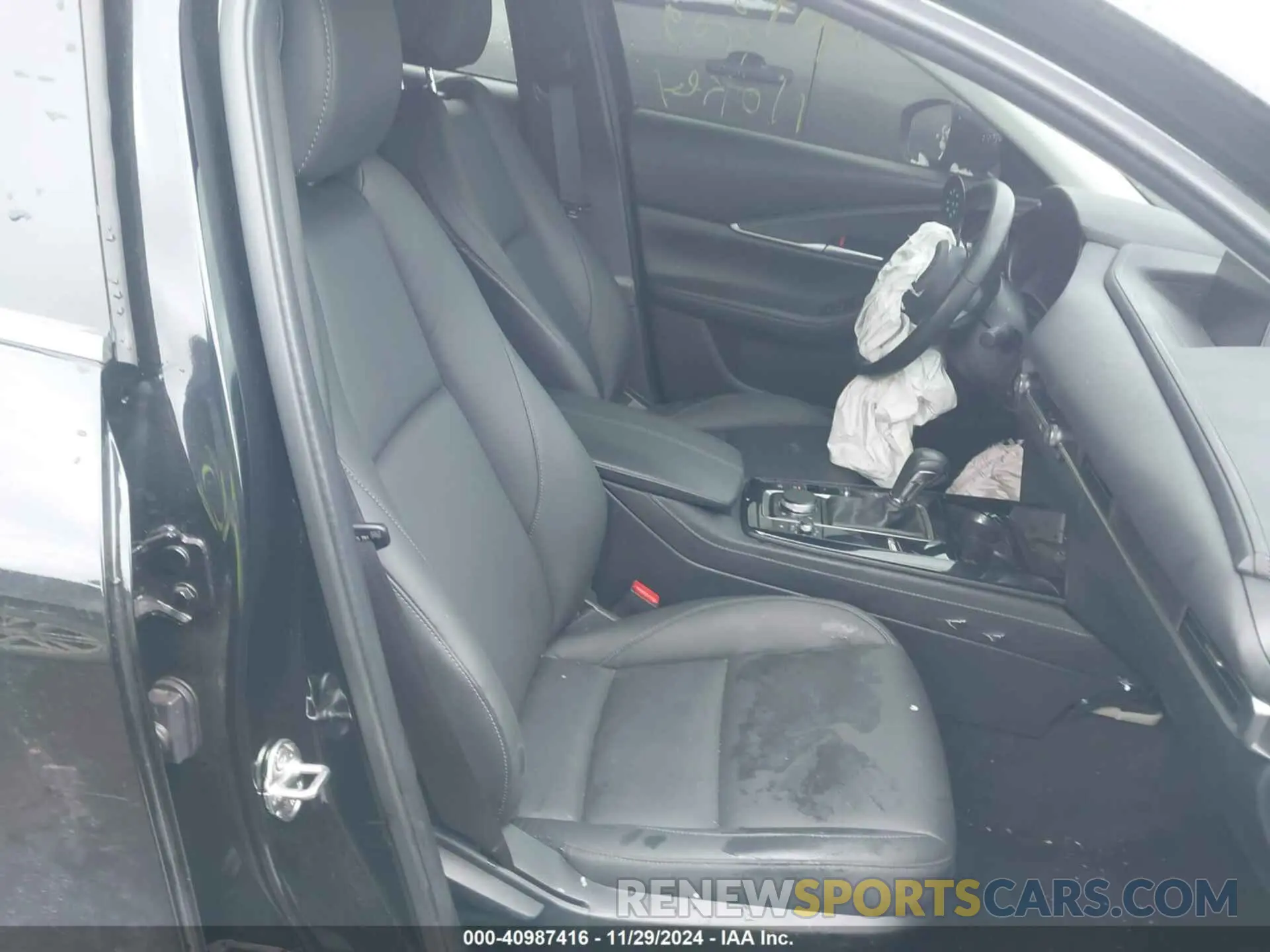 5 Фотография поврежденного автомобиля 3MVDMBBM7RM637249 MAZDA CX-30 2024
