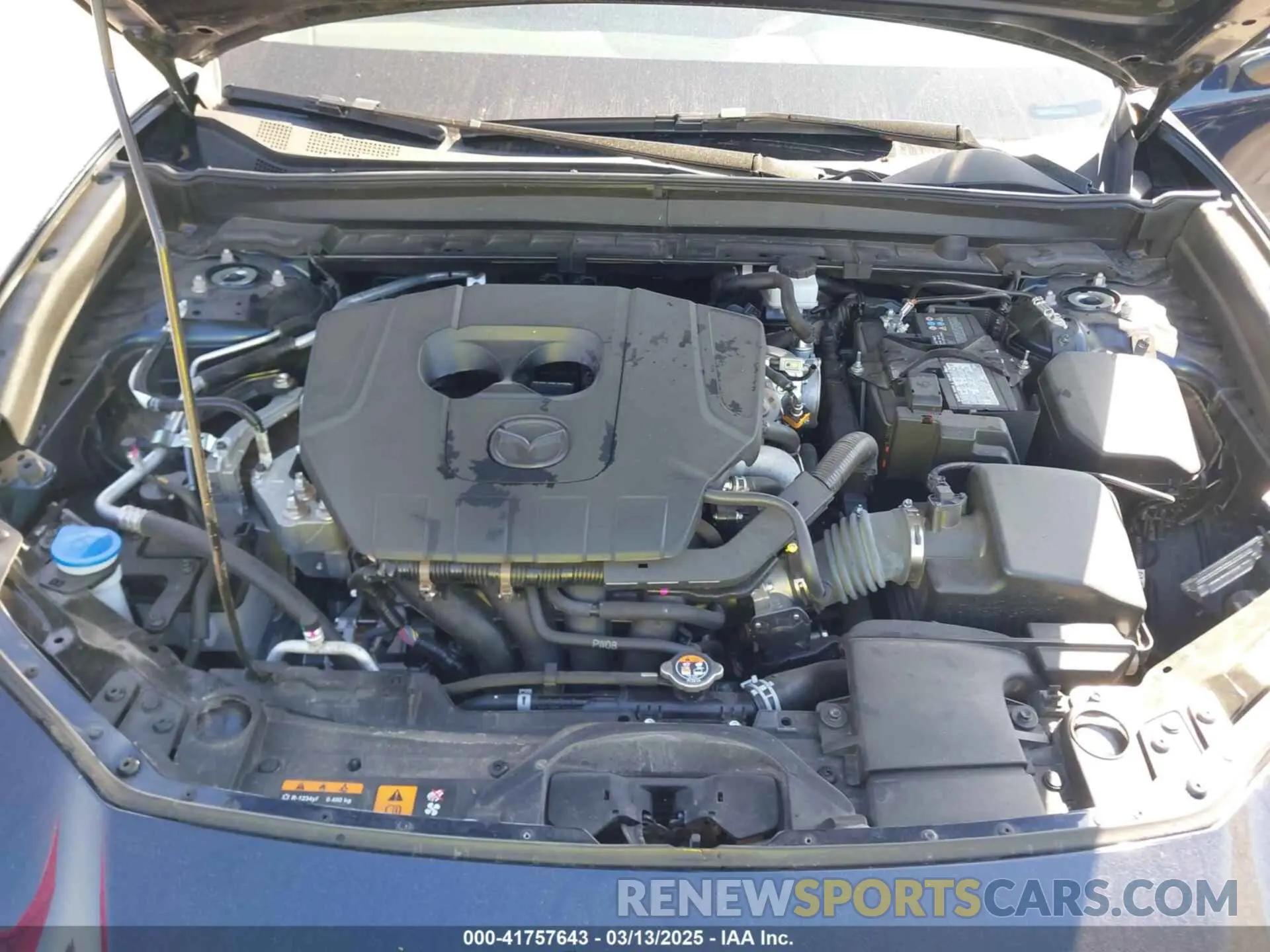 10 Фотография поврежденного автомобиля 3MVDMBBM7RM696642 MAZDA CX-30 2024