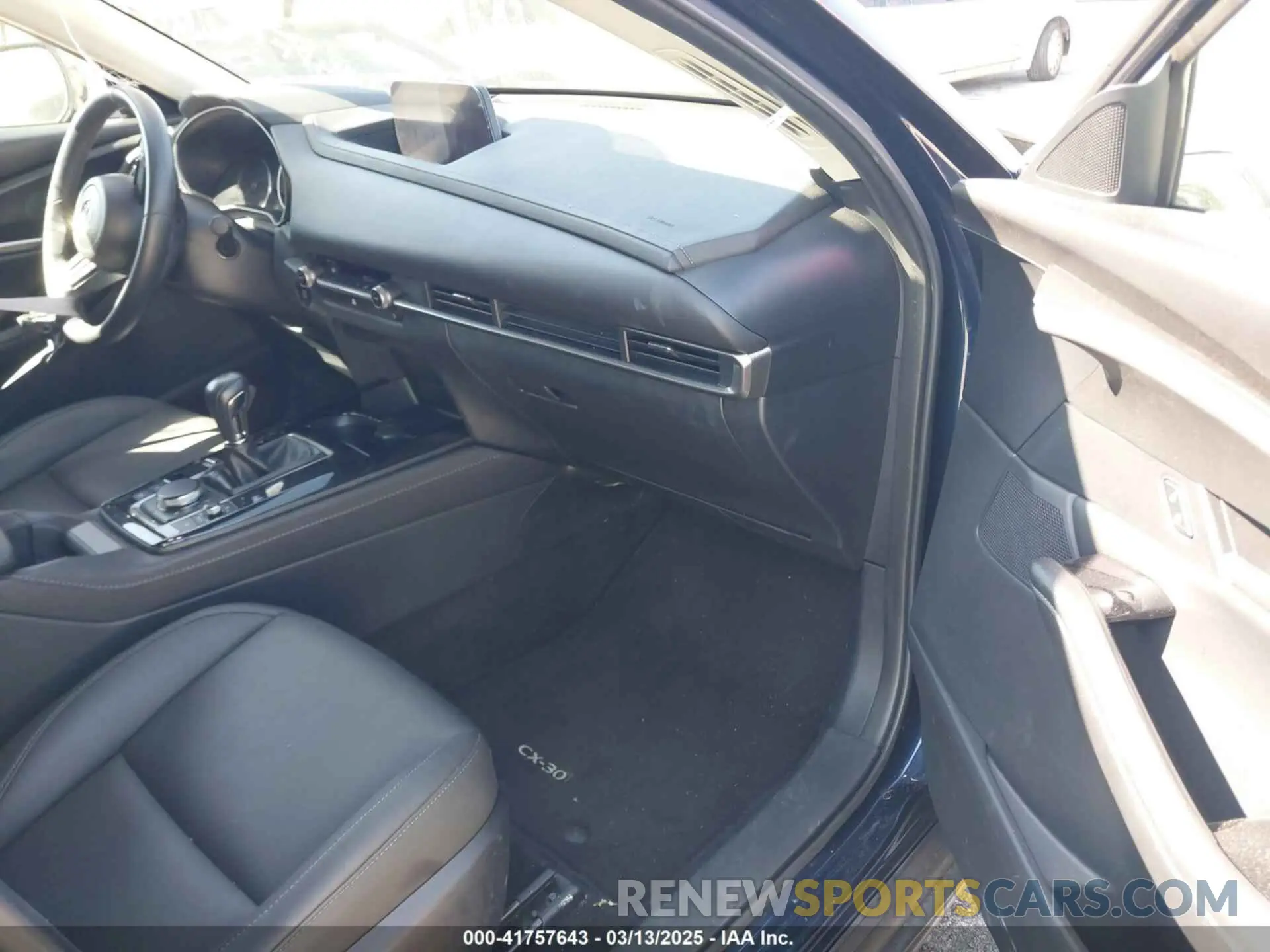 5 Фотография поврежденного автомобиля 3MVDMBBM7RM696642 MAZDA CX-30 2024