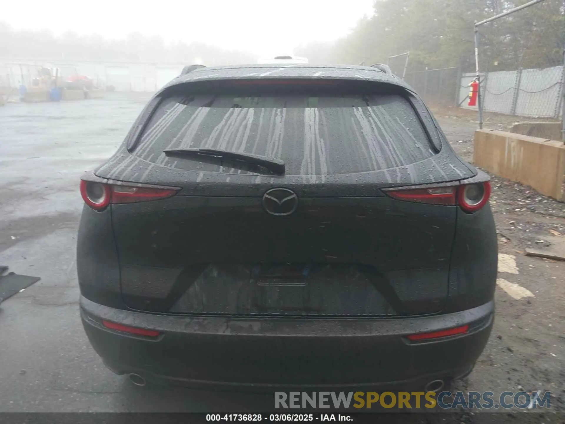 16 Фотография поврежденного автомобиля 3MVDMBBM8RM645571 MAZDA CX-30 2024