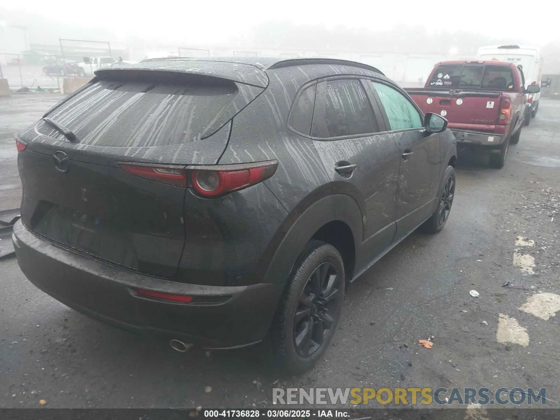 4 Фотография поврежденного автомобиля 3MVDMBBM8RM645571 MAZDA CX-30 2024