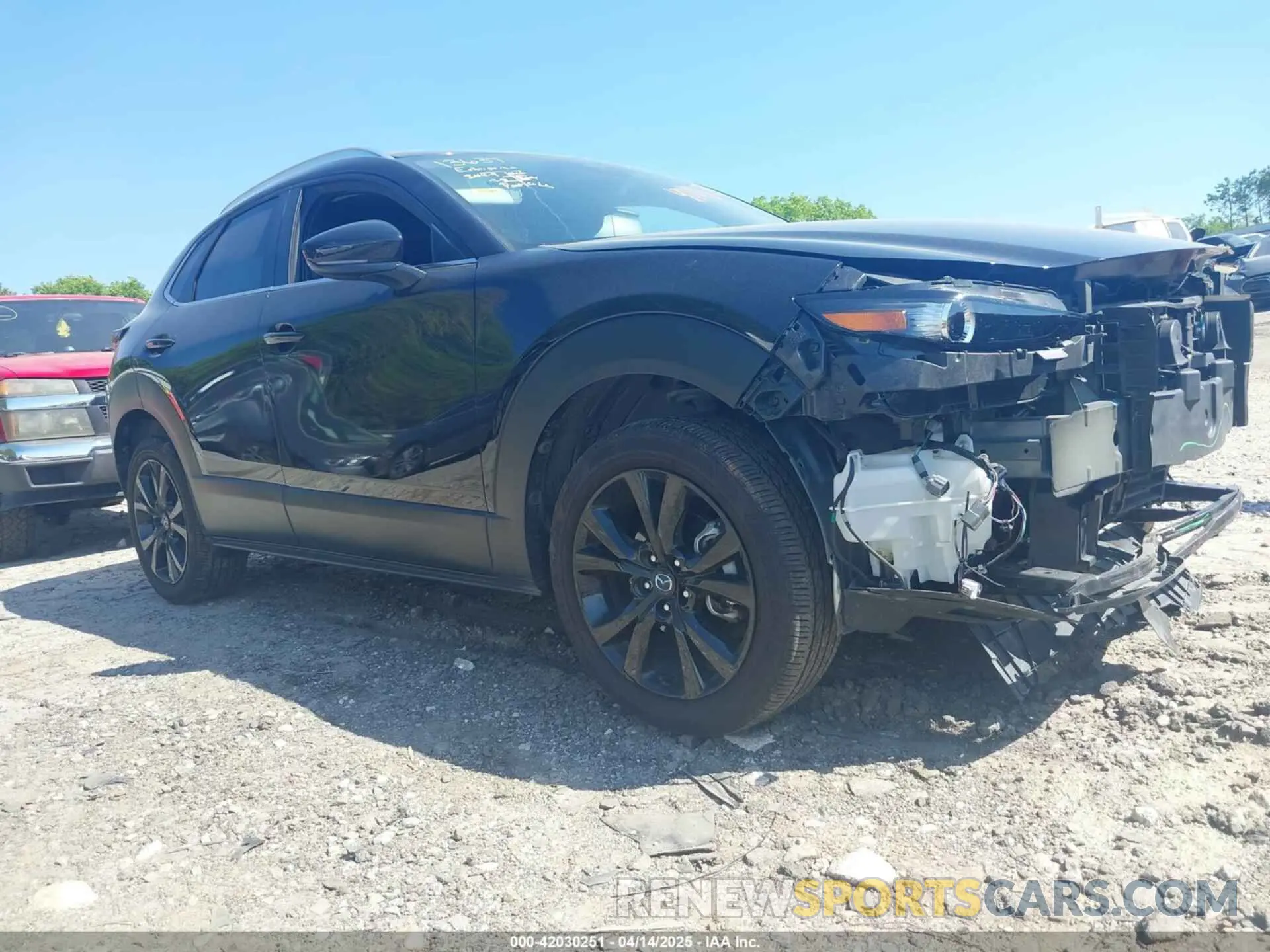 1 Фотография поврежденного автомобиля 3MVDMBBM8RM657137 MAZDA CX-30 2024