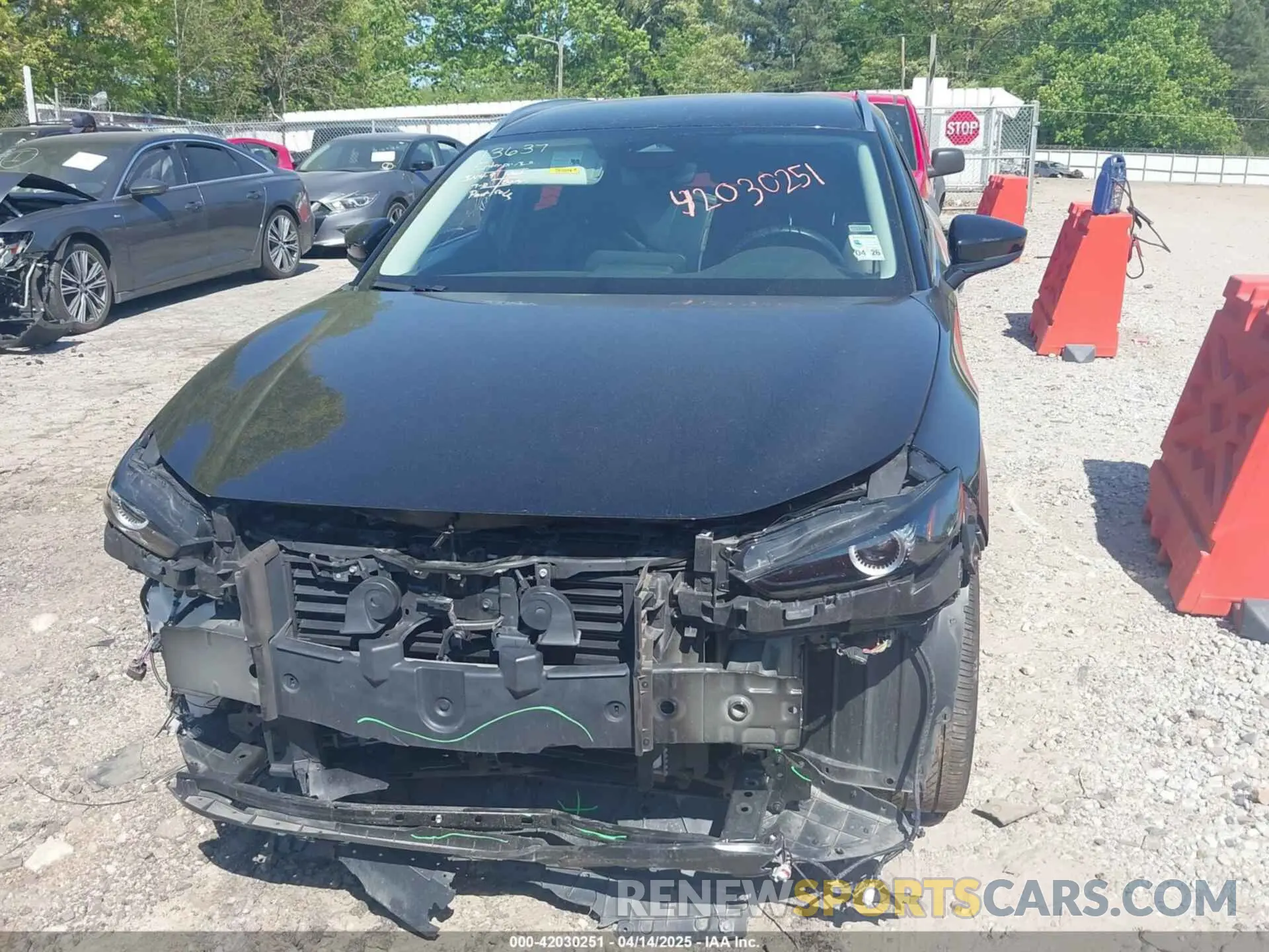 13 Фотография поврежденного автомобиля 3MVDMBBM8RM657137 MAZDA CX-30 2024