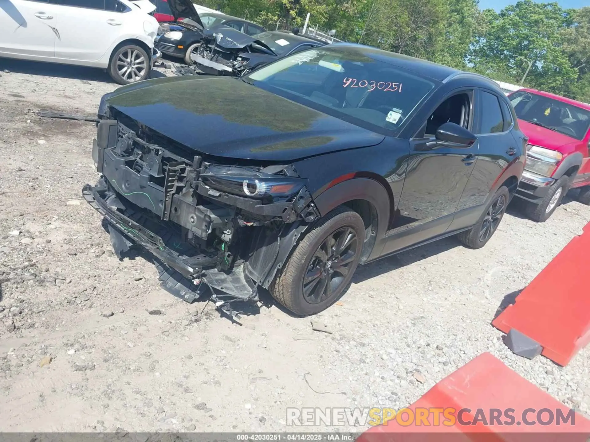 2 Фотография поврежденного автомобиля 3MVDMBBM8RM657137 MAZDA CX-30 2024