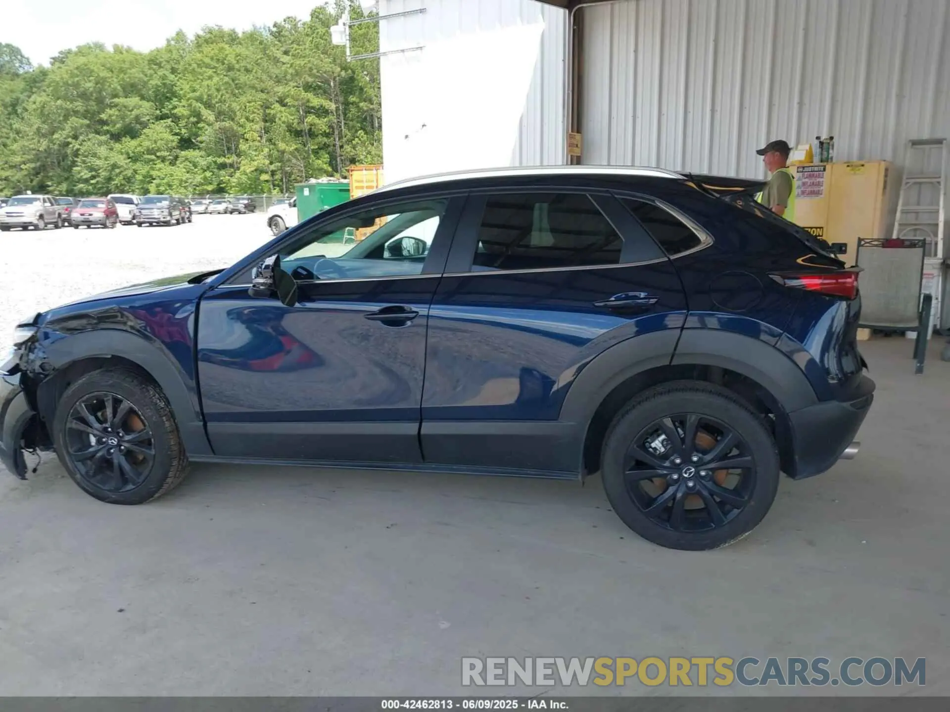 14 Photograph of a damaged car 3MVDMBBM8RM696181 MAZDA CX-30 2024