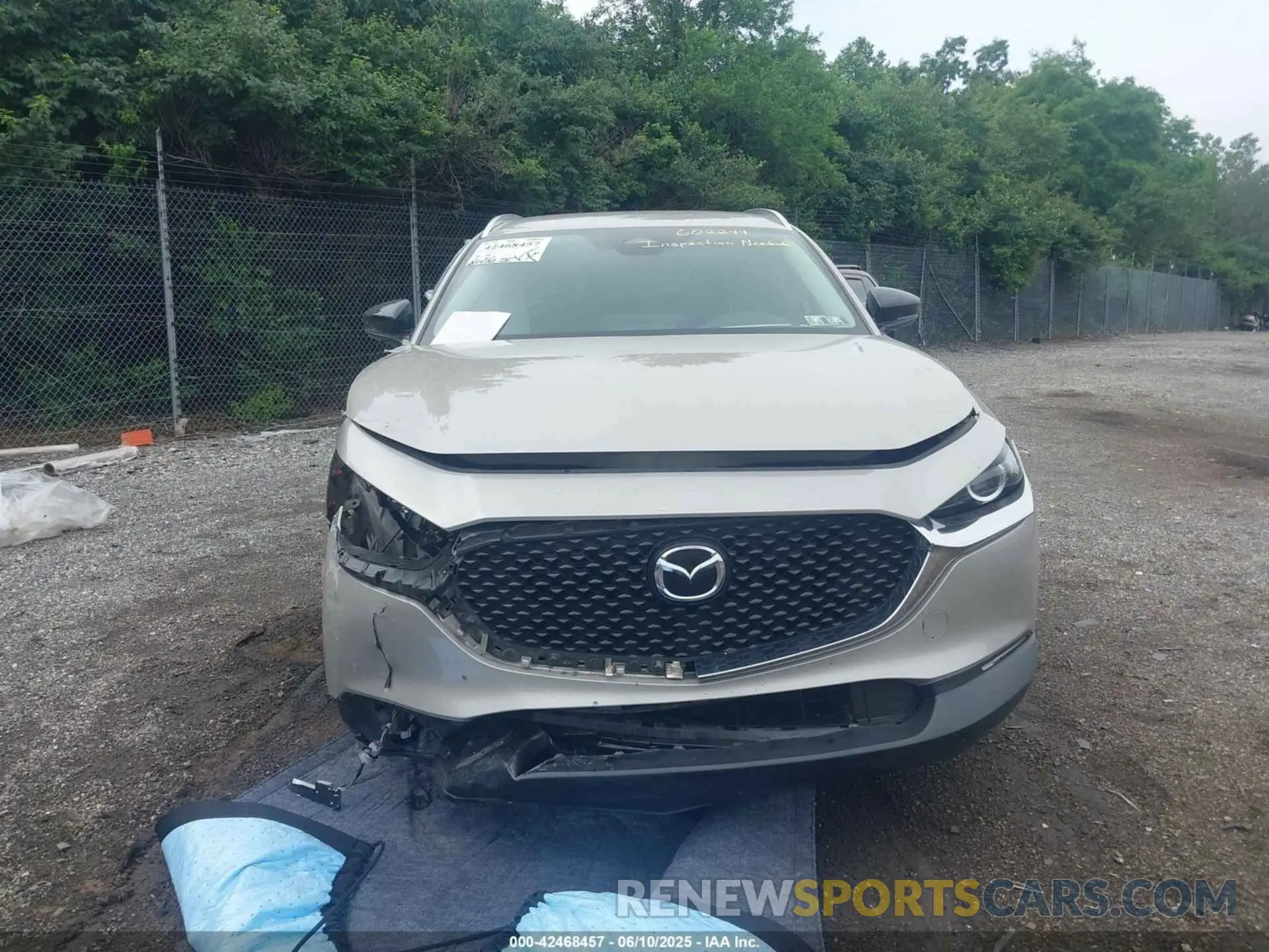 12 Фотография поврежденного автомобиля 3MVDMBBM9RM602244 MAZDA CX-30 2024