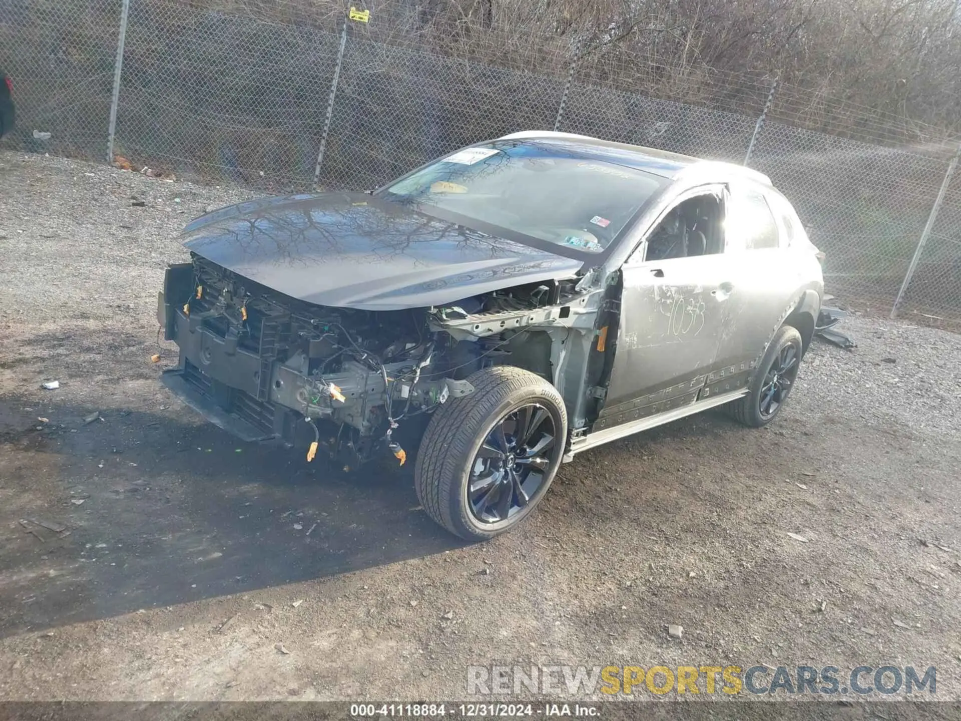 2 Photograph of a damaged car 3MVDMBBM9RM653808 MAZDA CX-30 2024