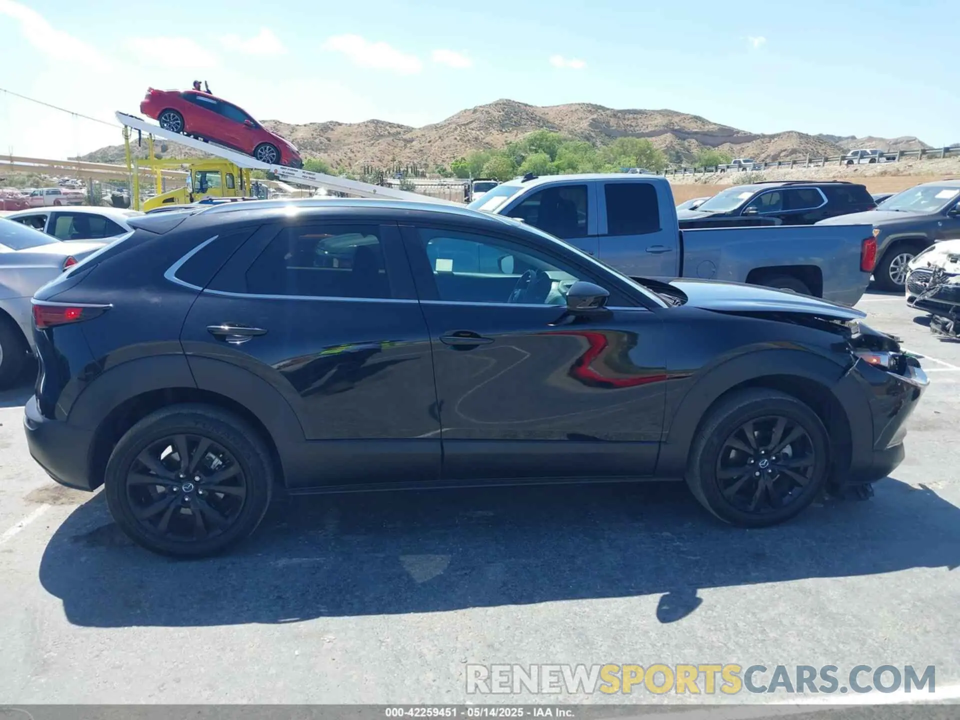 13 Фотография поврежденного автомобиля 3MVDMBBM9RM706894 MAZDA CX-30 2024