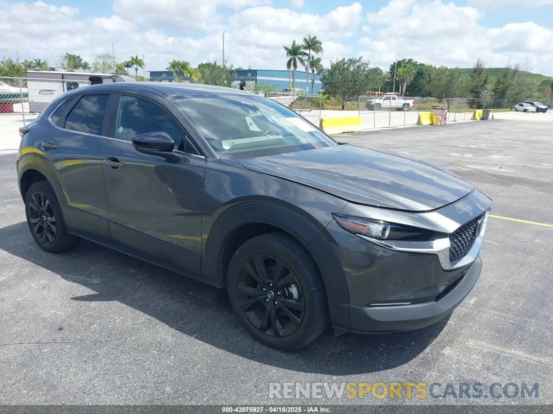 1 Photograph of a damaged car 3MVDMBBMXRM628979 MAZDA CX-30 2024