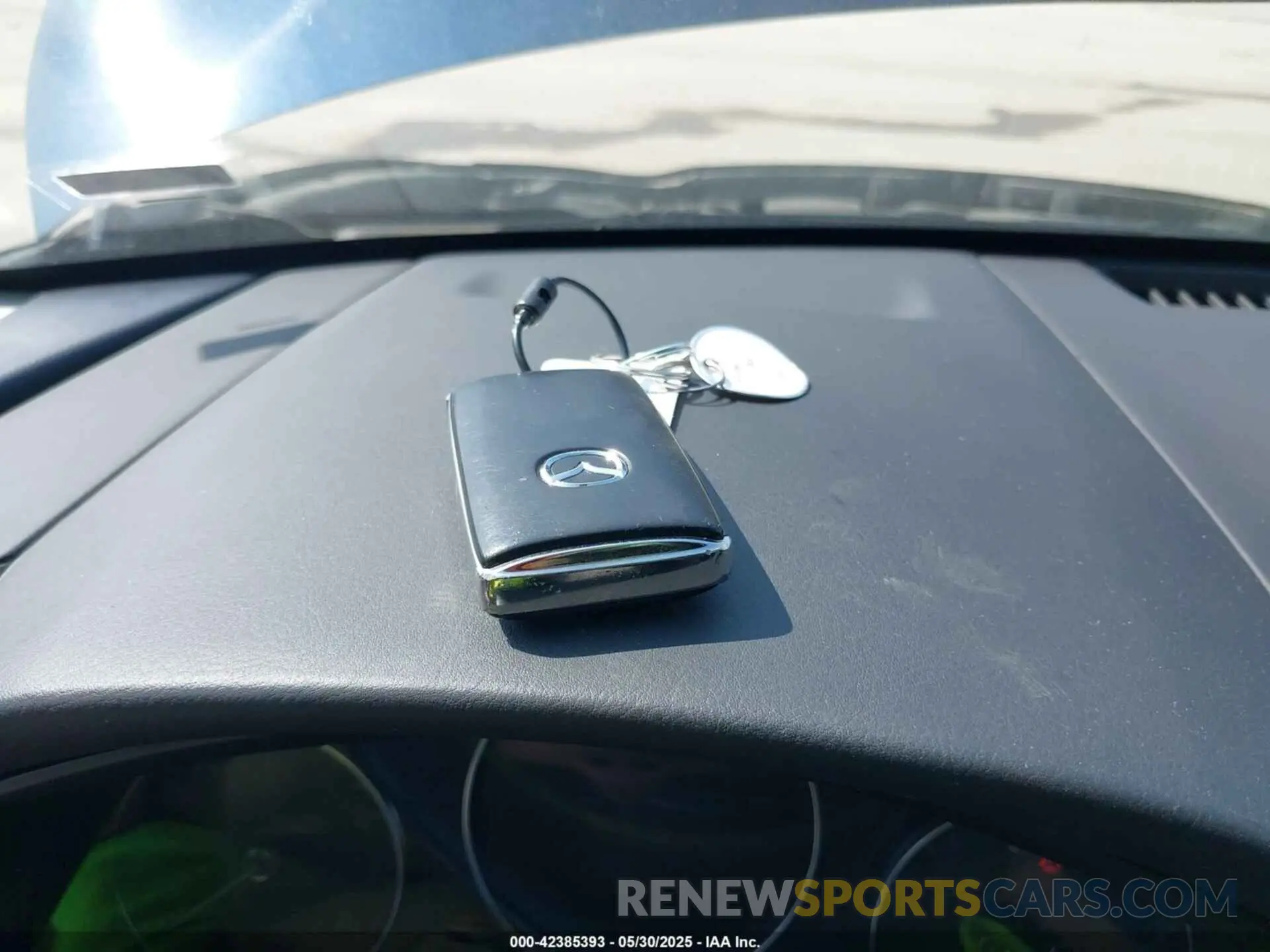 11 Photograph of a damaged car 3MVDMBBMXRM637259 MAZDA CX-30 2024