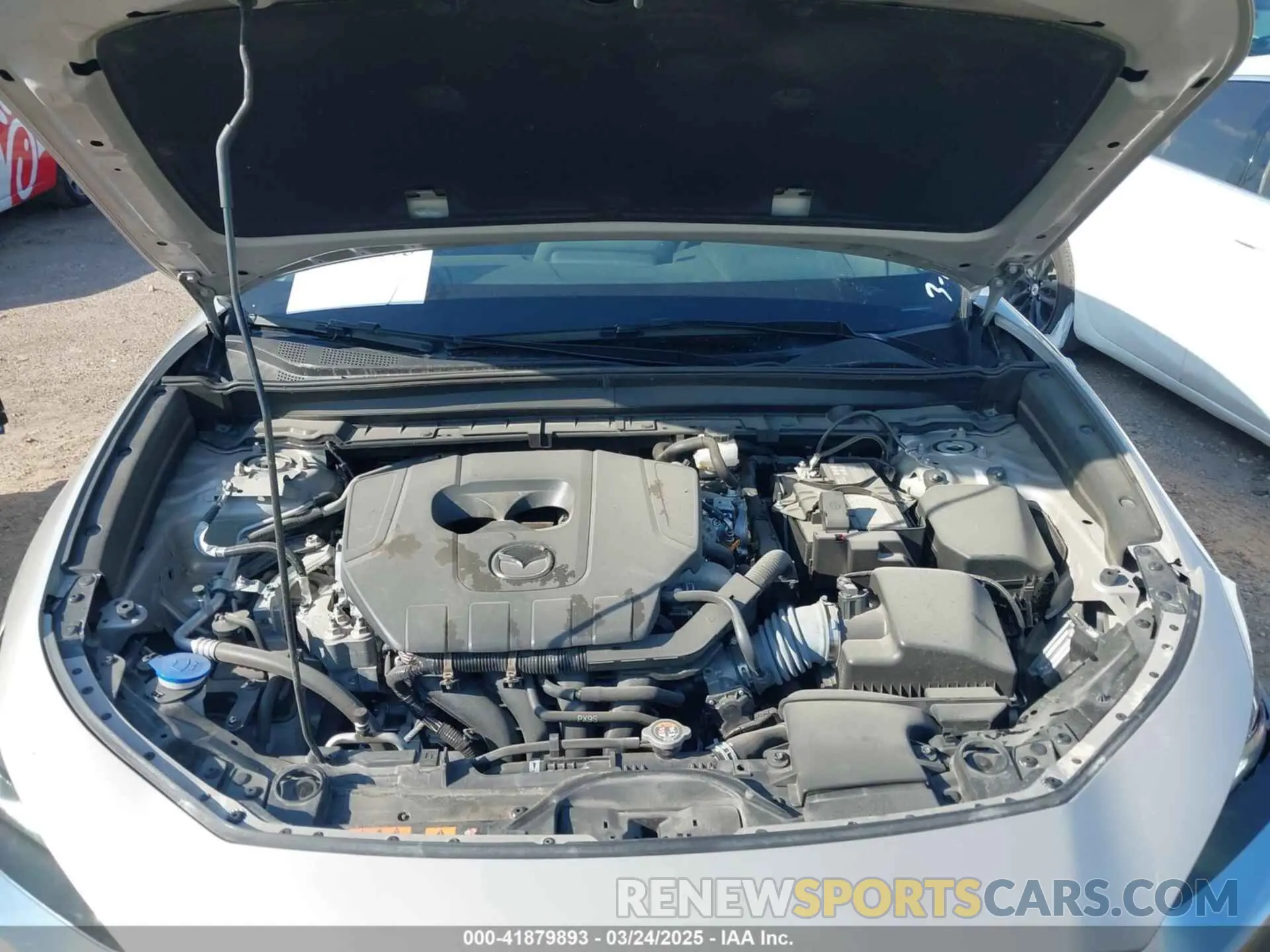 10 Фотография поврежденного автомобиля 3MVDMBBMXRM649217 MAZDA CX-30 2024
