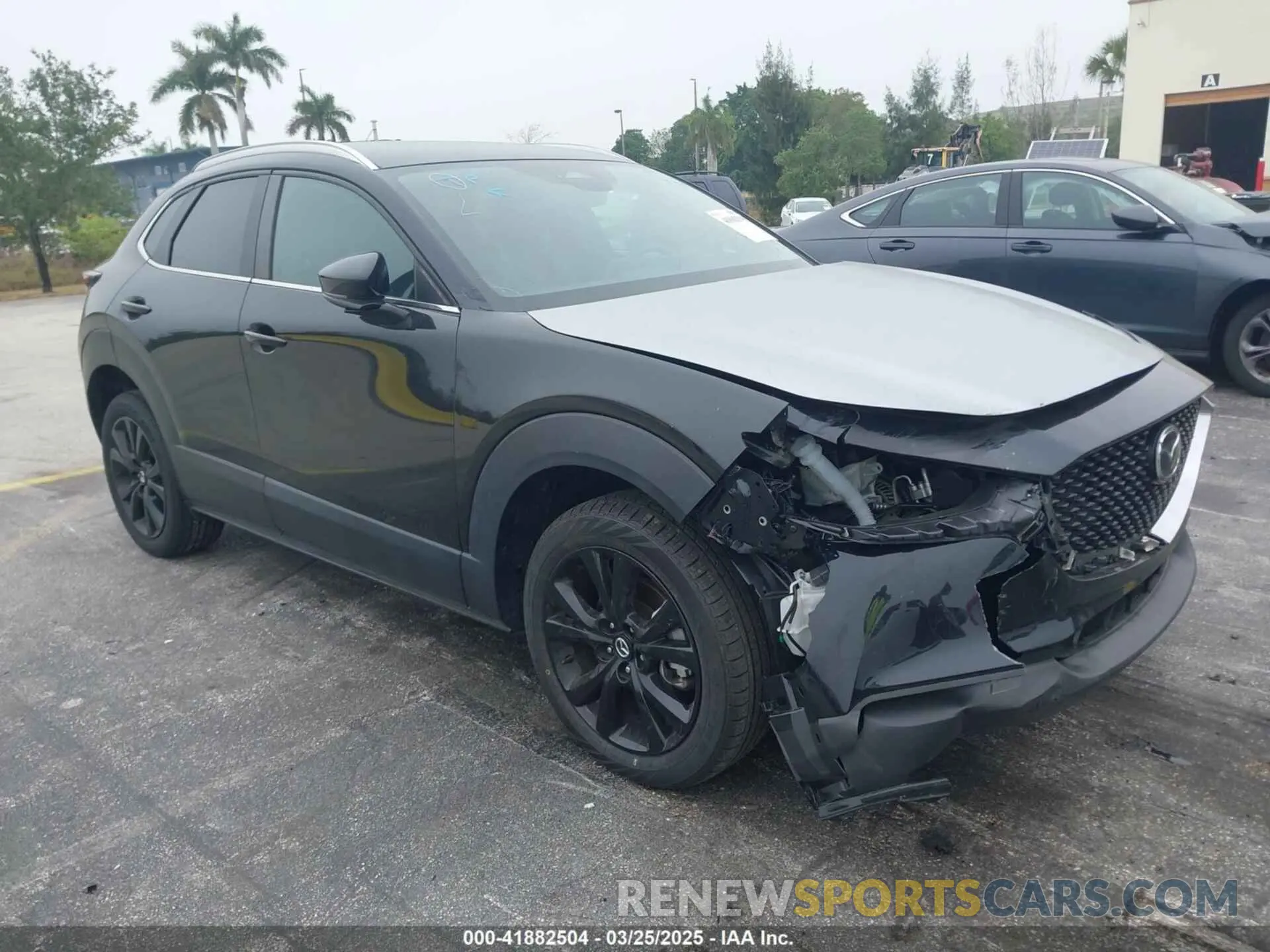 1 Фотография поврежденного автомобиля 3MVDMBBMXRM695310 MAZDA CX-30 2024