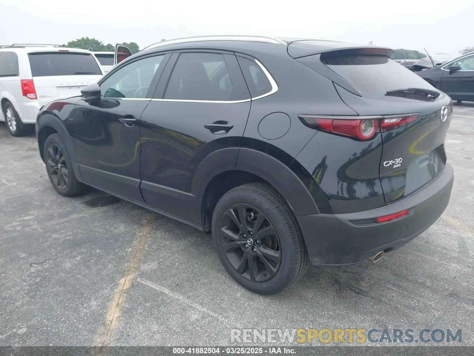 3 Фотография поврежденного автомобиля 3MVDMBBMXRM695310 MAZDA CX-30 2024