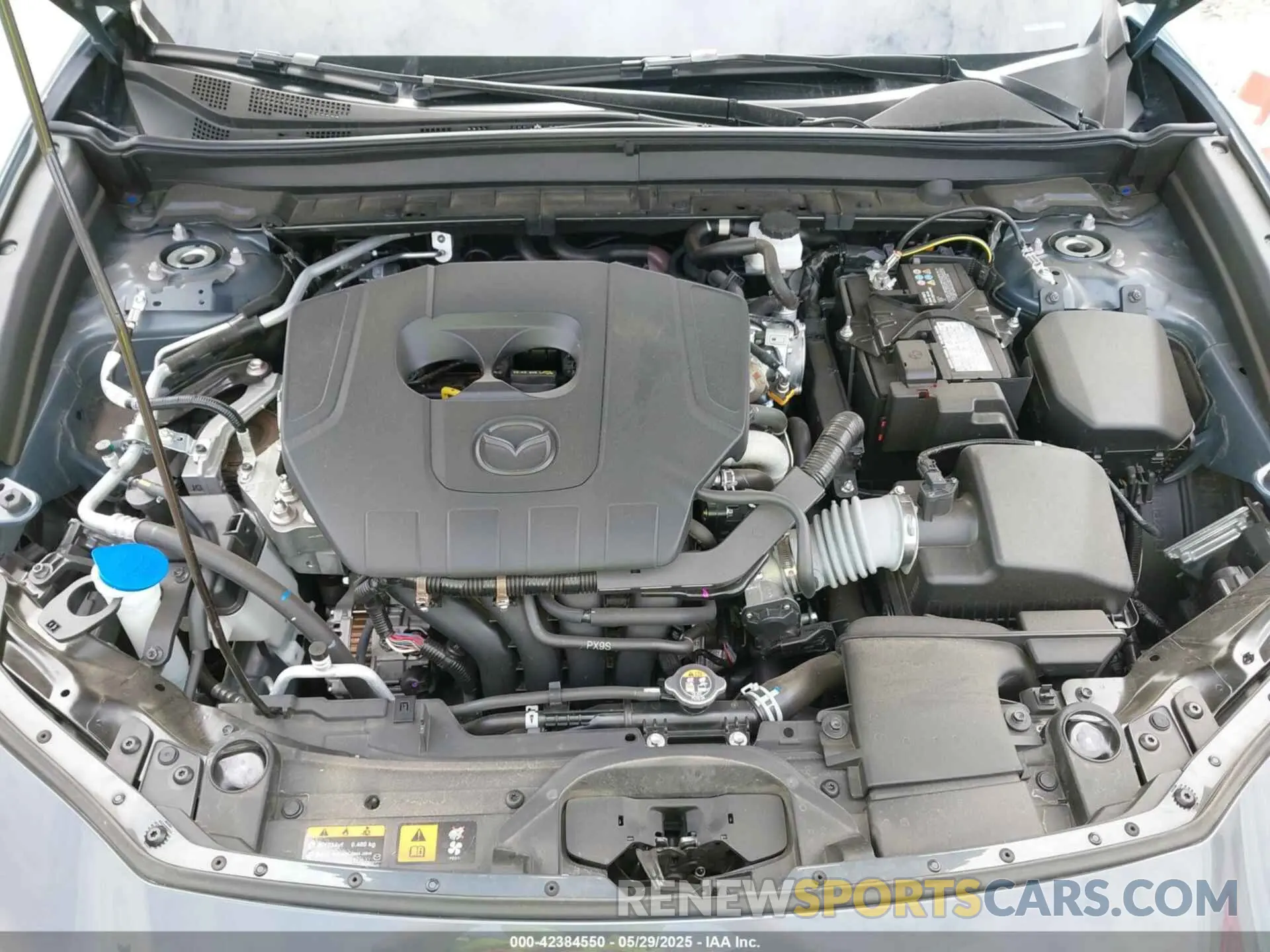 10 Фотография поврежденного автомобиля 3MVDMBCM0RM638659 MAZDA CX-30 2024