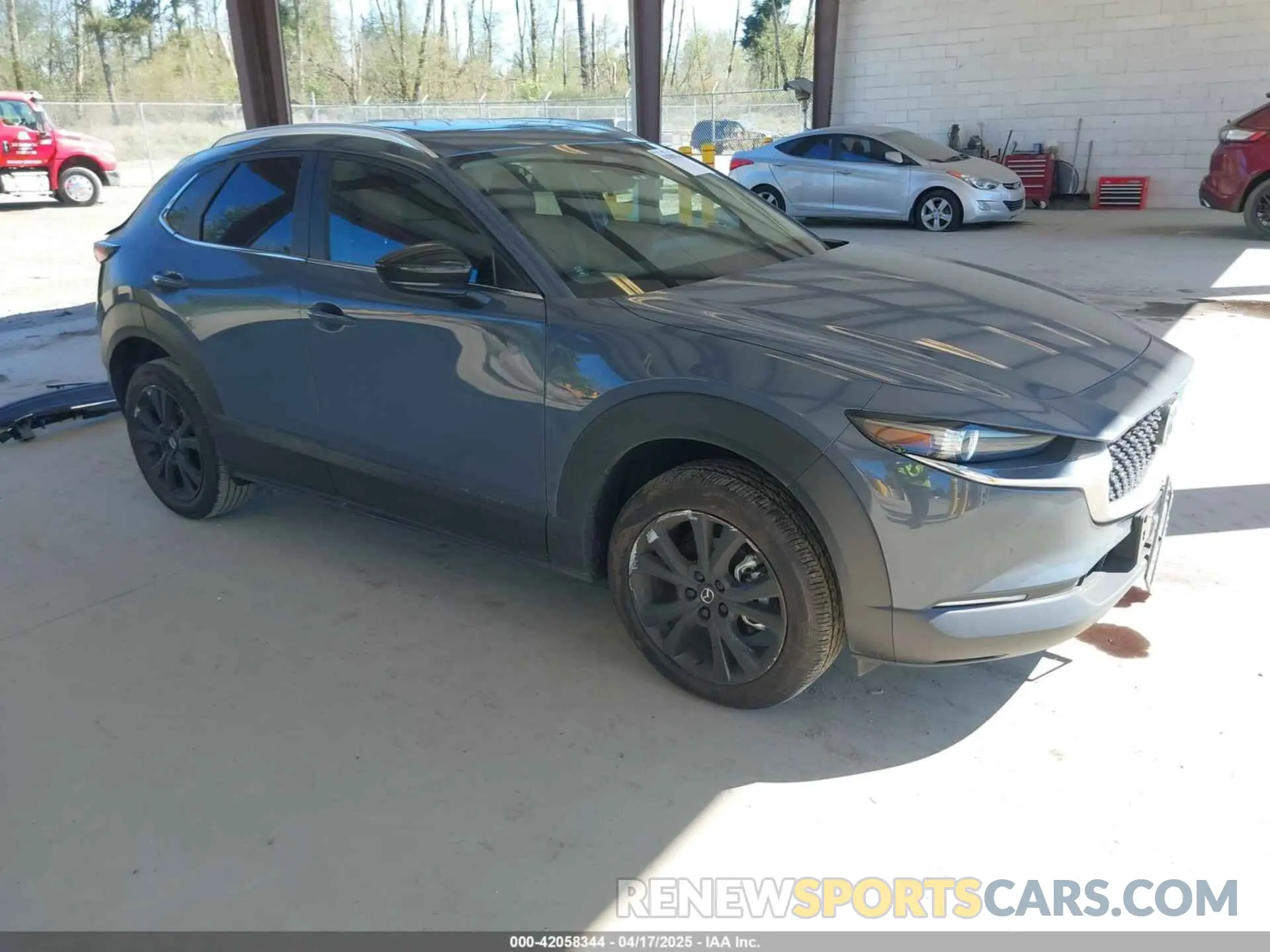 1 Photograph of a damaged car 3MVDMBCM0RM641917 MAZDA CX-30 2024