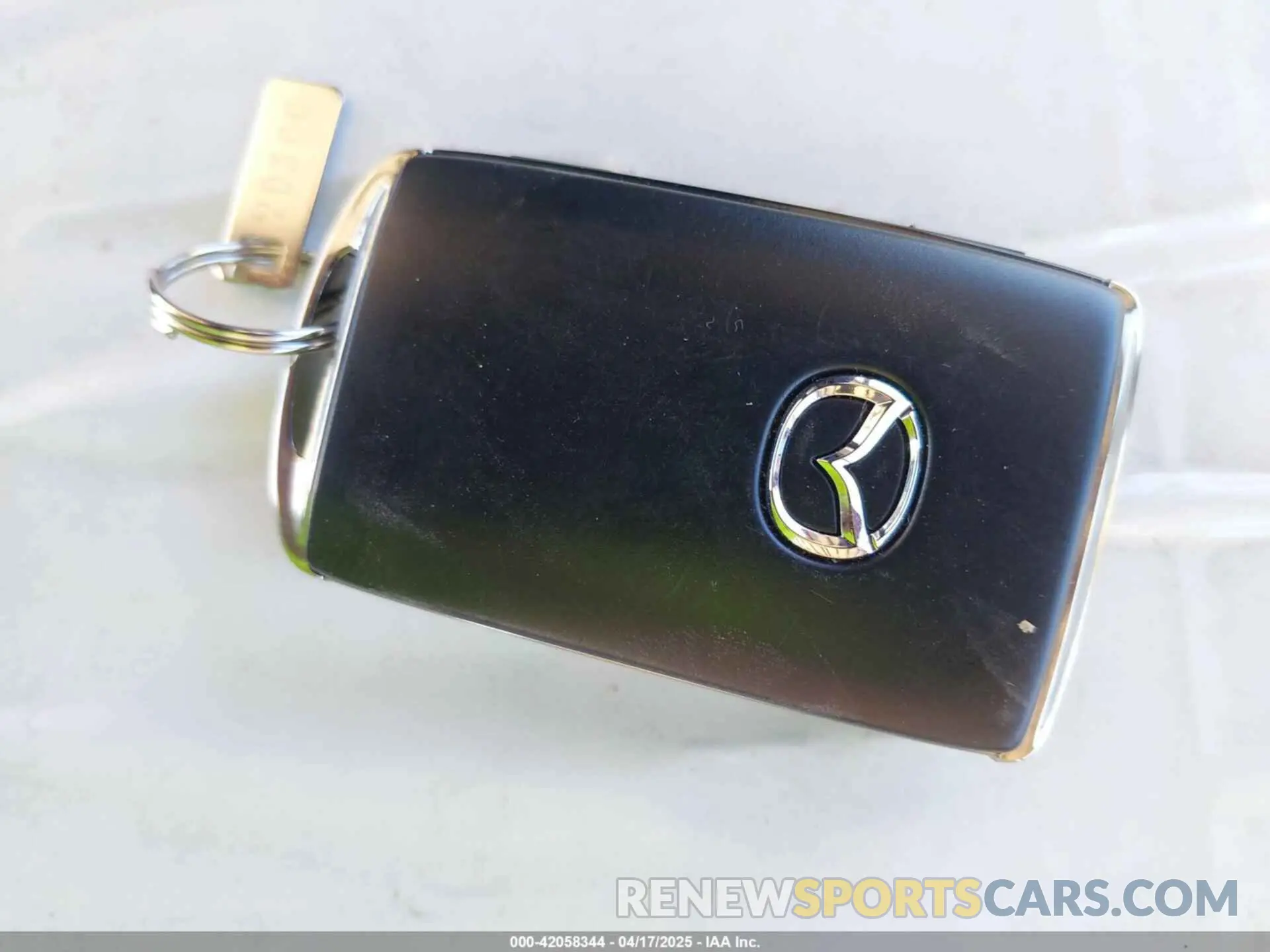 11 Photograph of a damaged car 3MVDMBCM0RM641917 MAZDA CX-30 2024