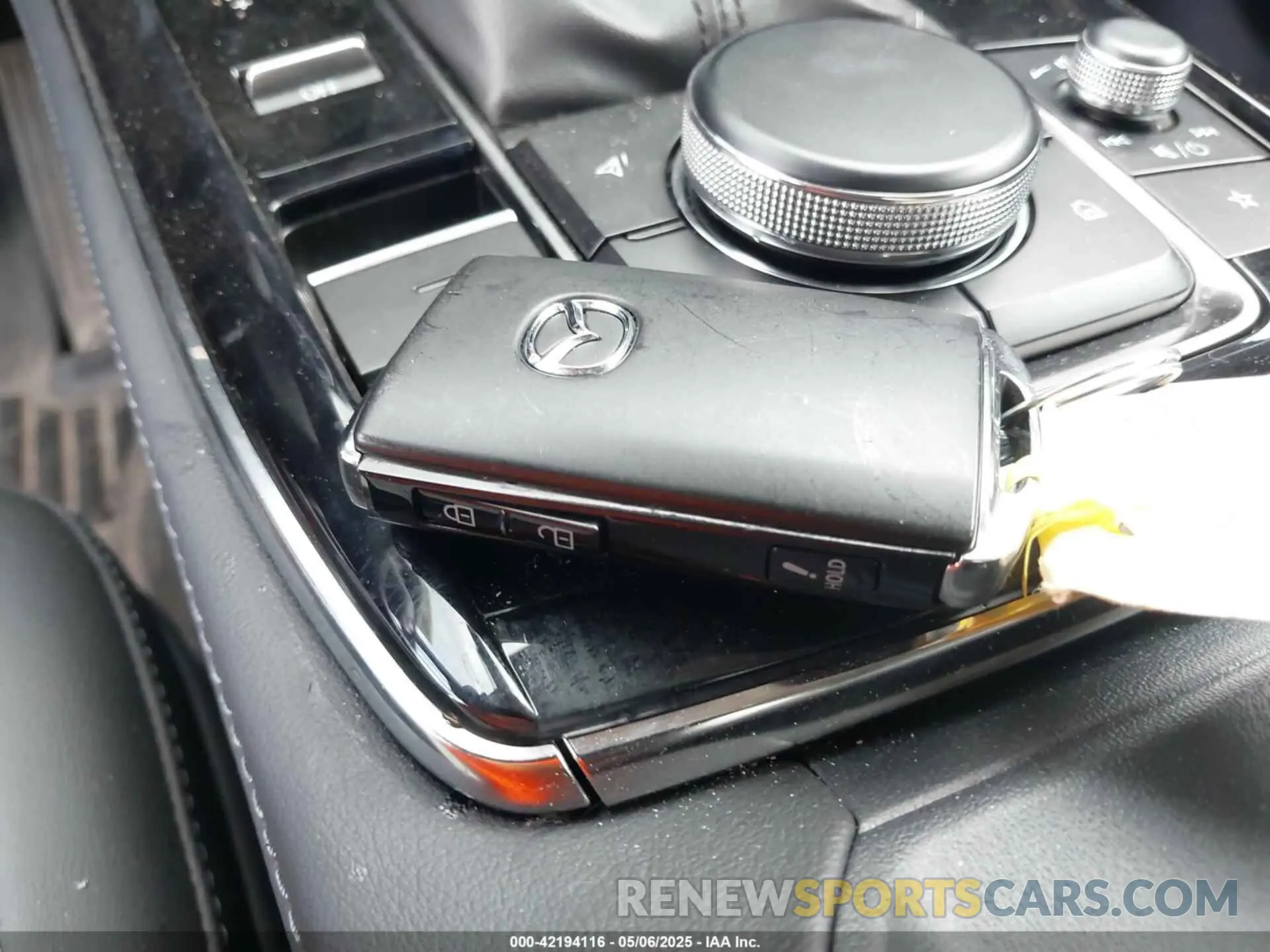11 Фотография поврежденного автомобиля 3MVDMBCM1RM704376 MAZDA CX-30 2024