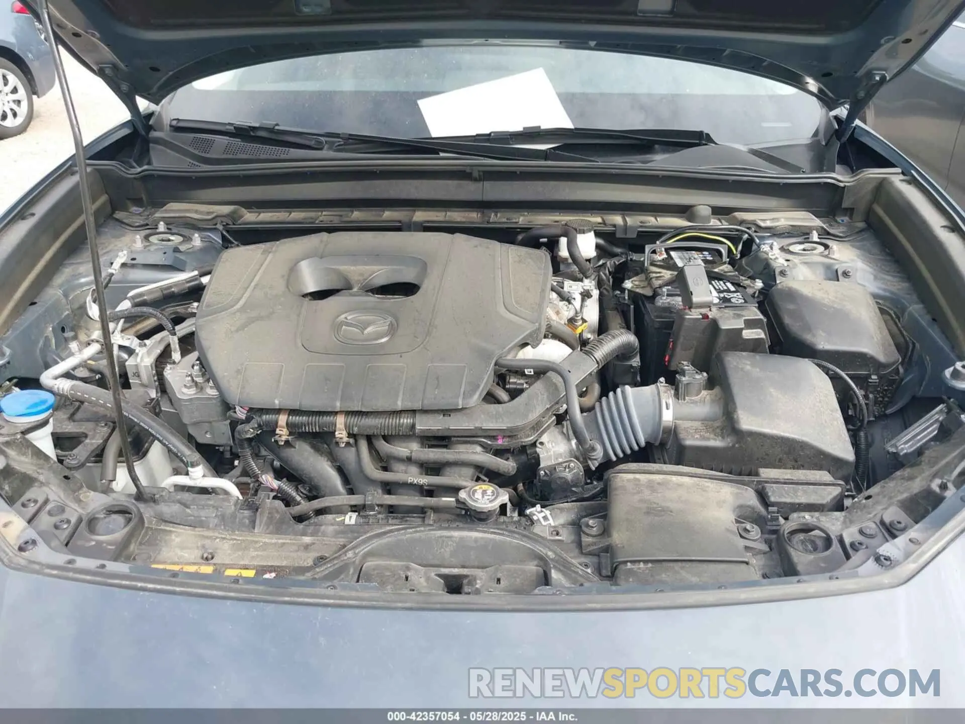 10 Photograph of a damaged car 3MVDMBCM3RM647663 MAZDA CX-30 2024