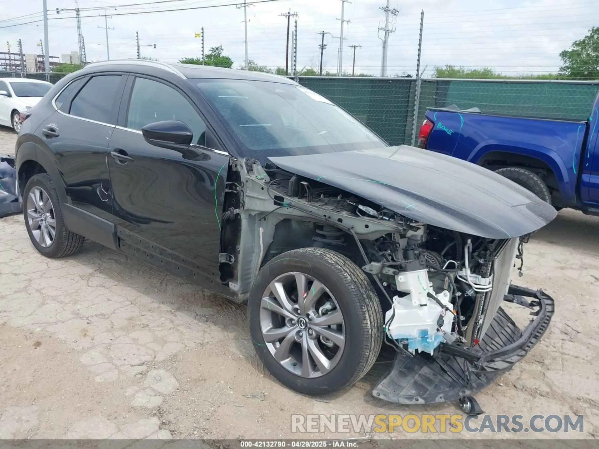 1 Photograph of a damaged car 3MVDMBCM3RM658212 MAZDA CX-30 2024