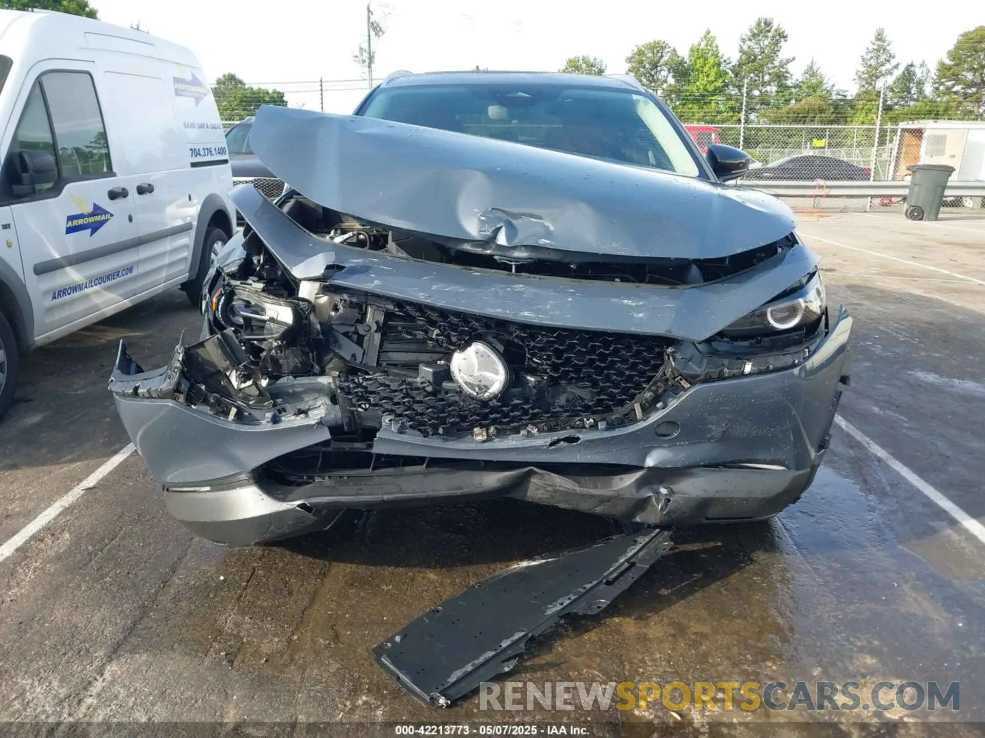 12 Фотография поврежденного автомобиля 3MVDMBCM6RM673142 MAZDA CX-30 2024