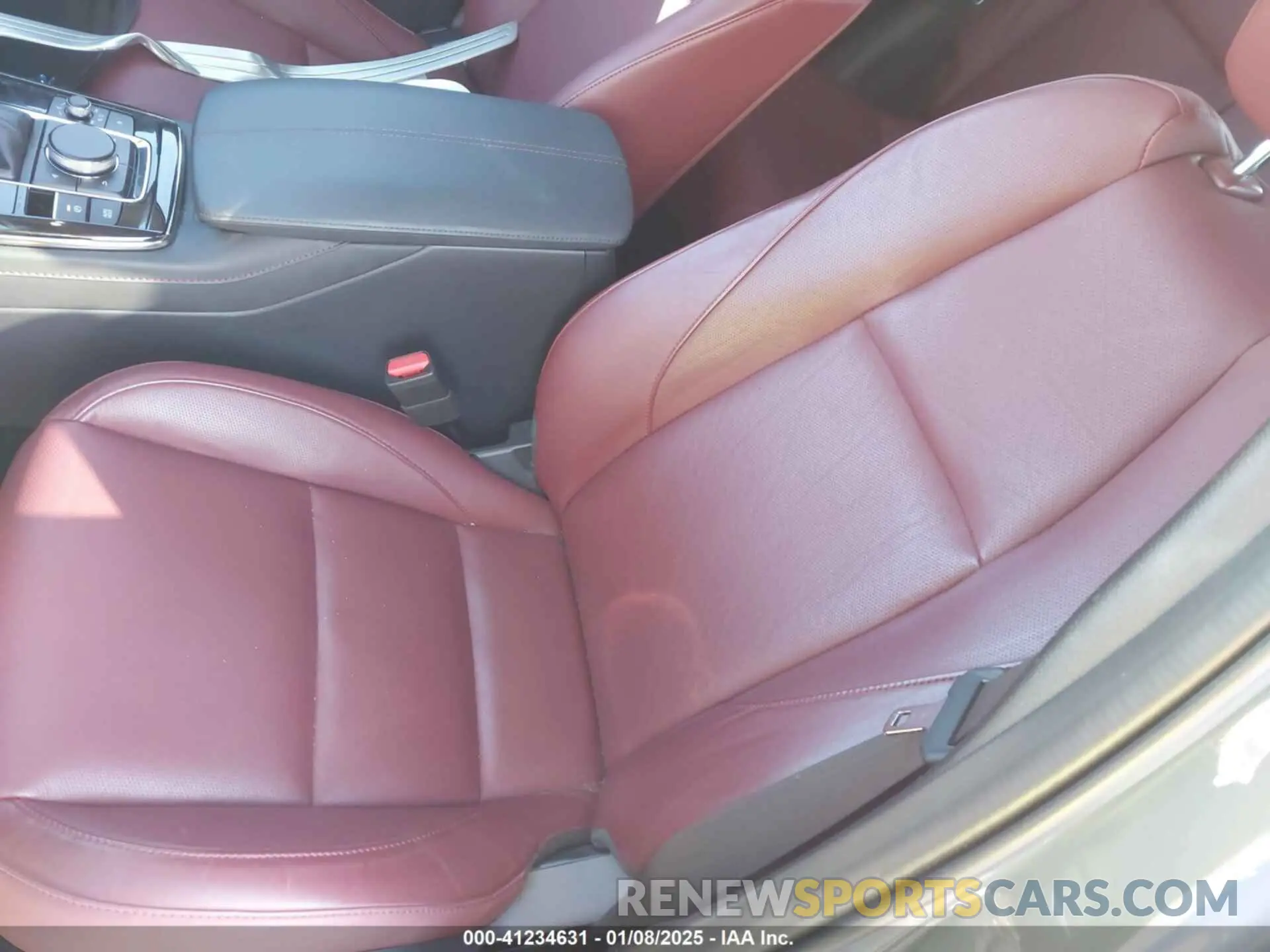 22 Фотография поврежденного автомобиля 3MVDMBCM7RM647083 MAZDA CX-30 2024