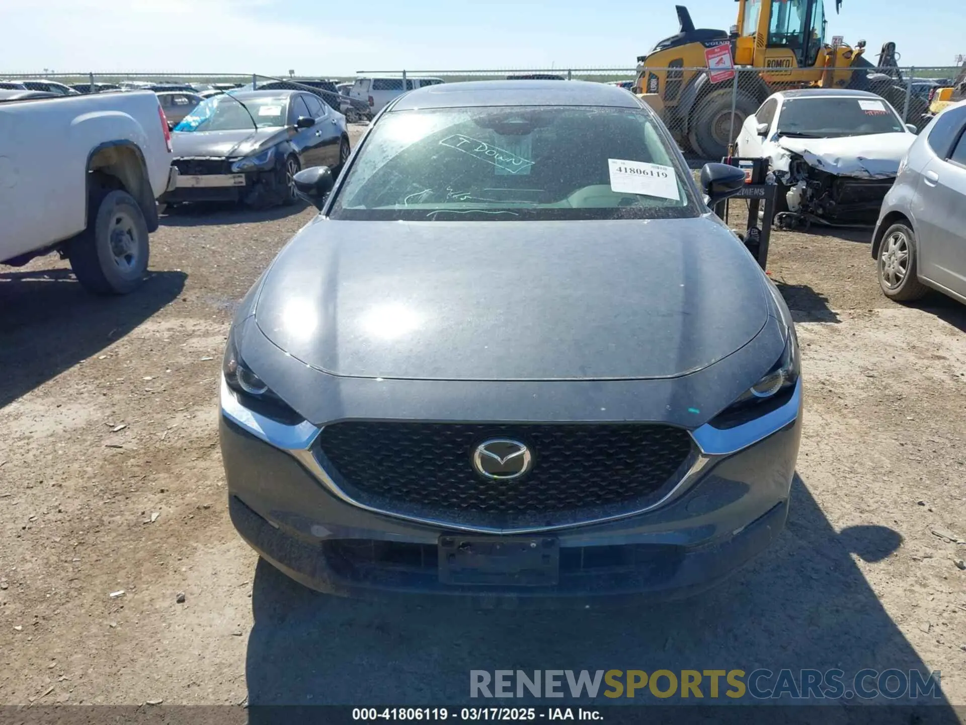 12 Photograph of a damaged car 3MVDMBCM8RM661994 MAZDA CX-30 2024